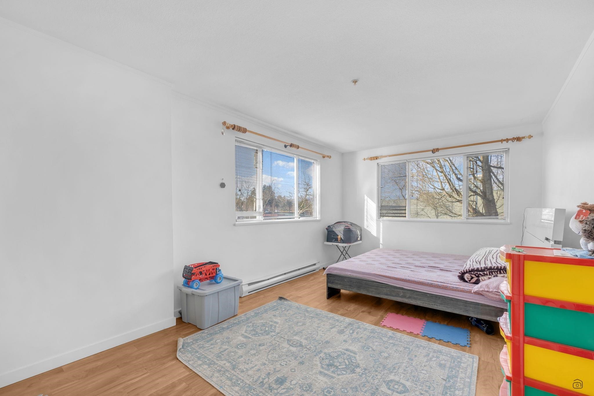 206-10533 University Drive, Surrey, BC