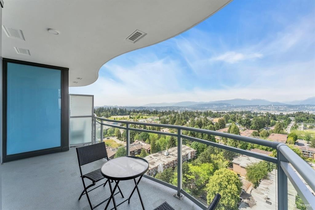 1902-13318 104 Avenue, Surrey, BC