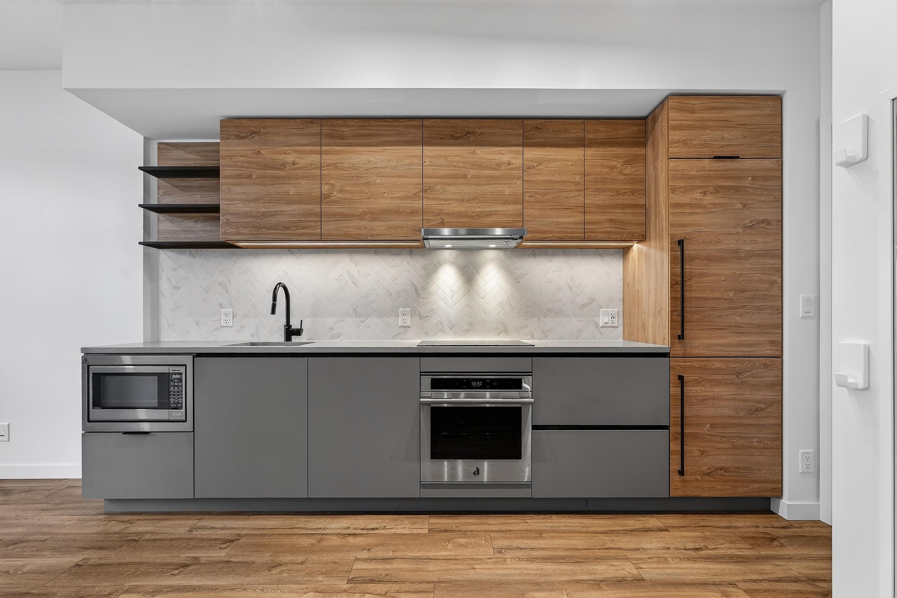 102-13428 105 Avenue, Surrey, BC