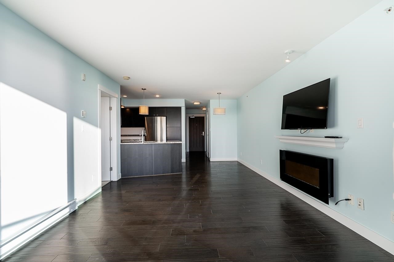 603-14955 Victoria Avenue, White Rock, BC