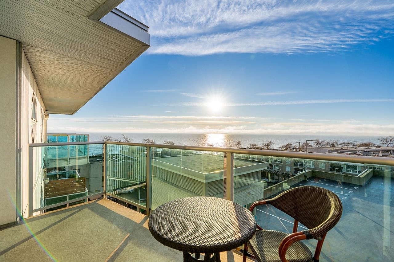 603-14955 Victoria Avenue, White Rock, BC