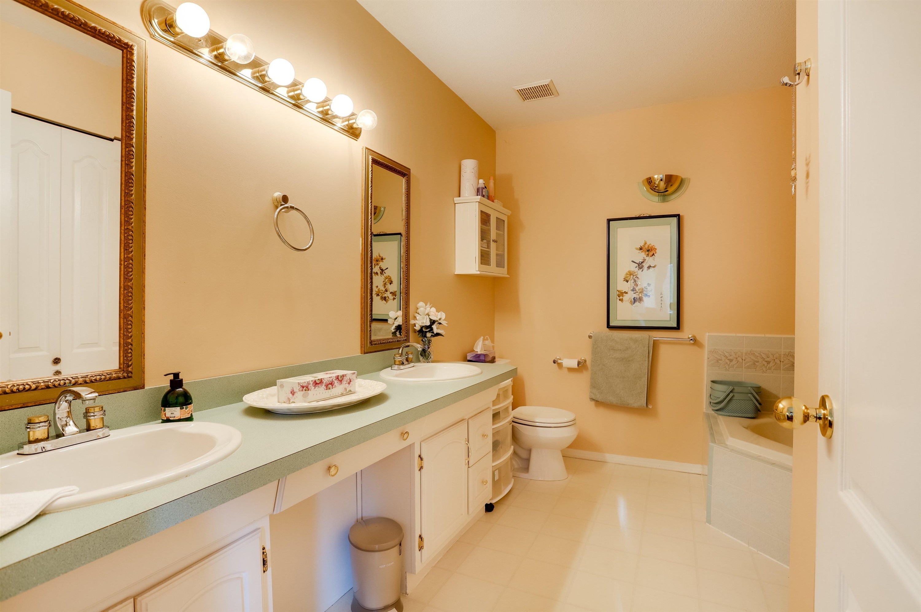 1881 160 Street, Surrey, BC