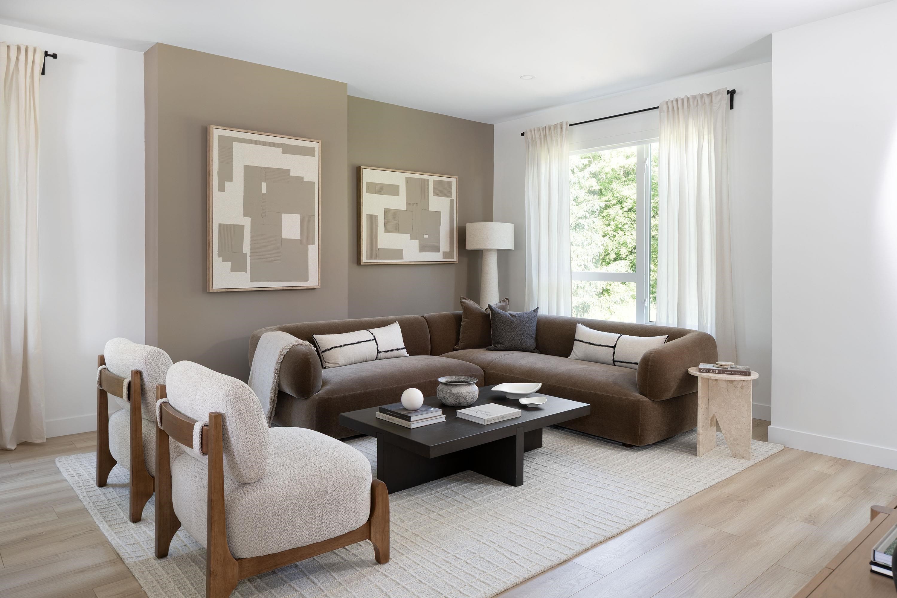 61-16487 89 Avenue, Surrey, BC