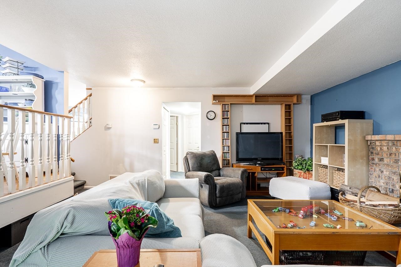 6548 Willoughby Way, Langley, BC