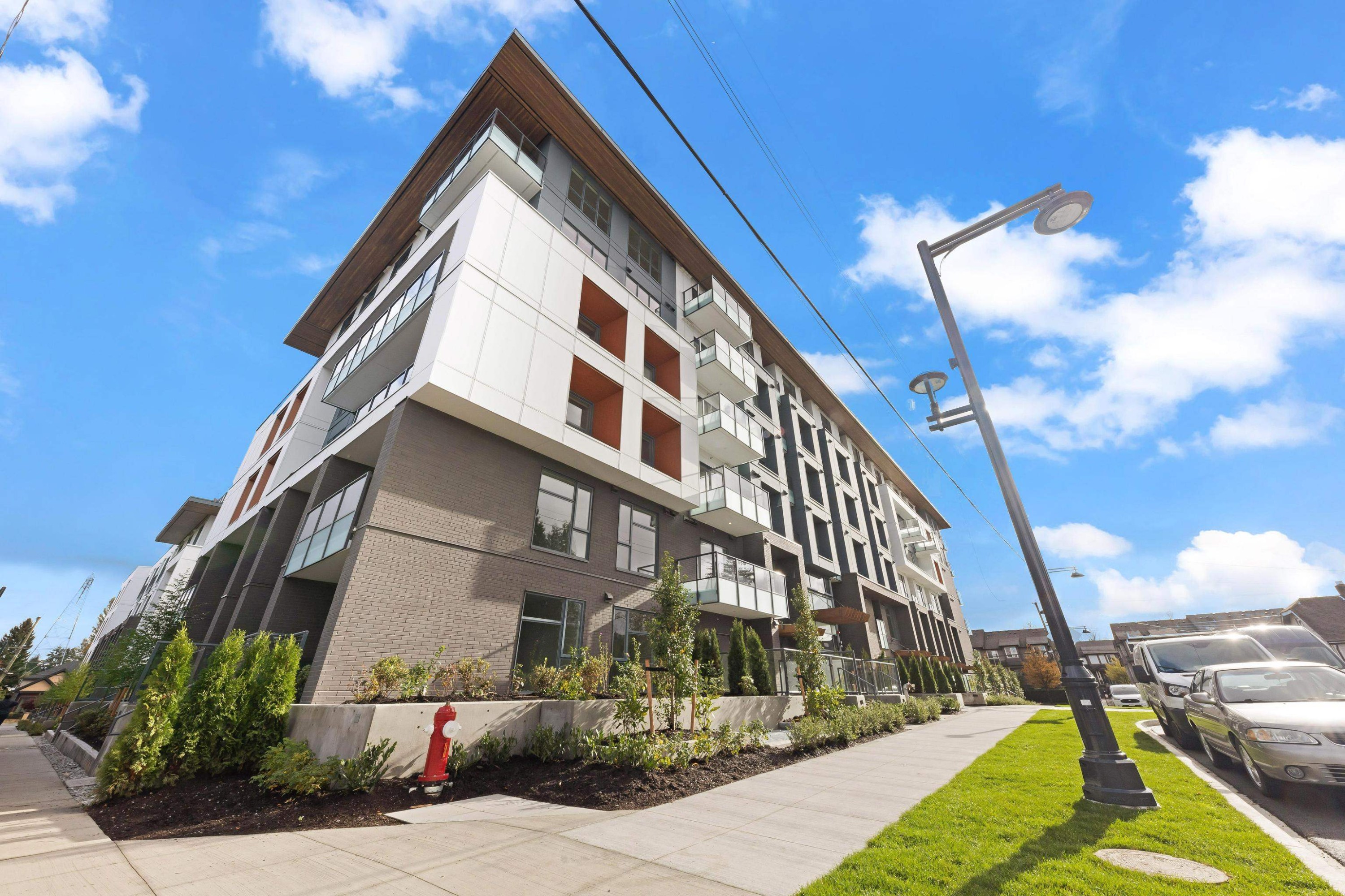 607-10828 139A Street, Surrey, BC