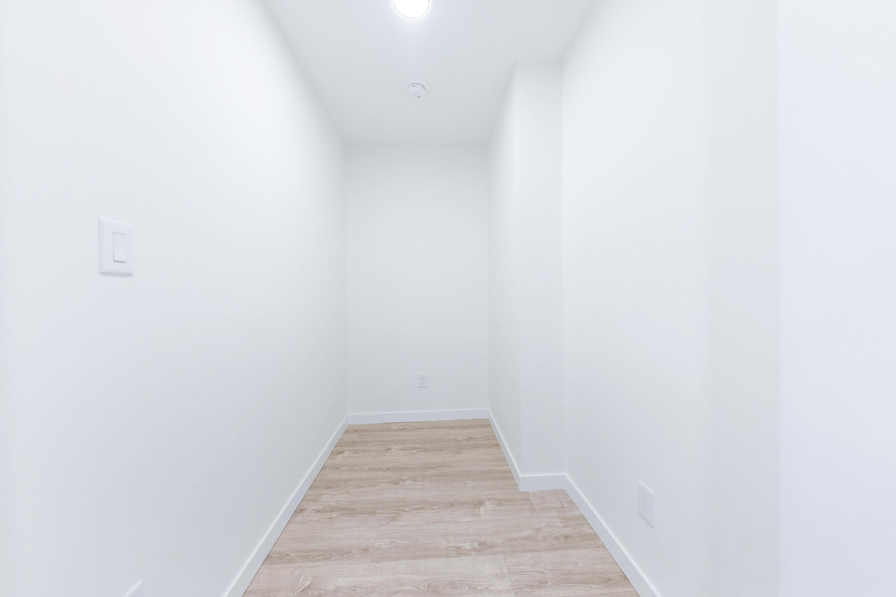 607-10828 139A Street, Surrey, BC