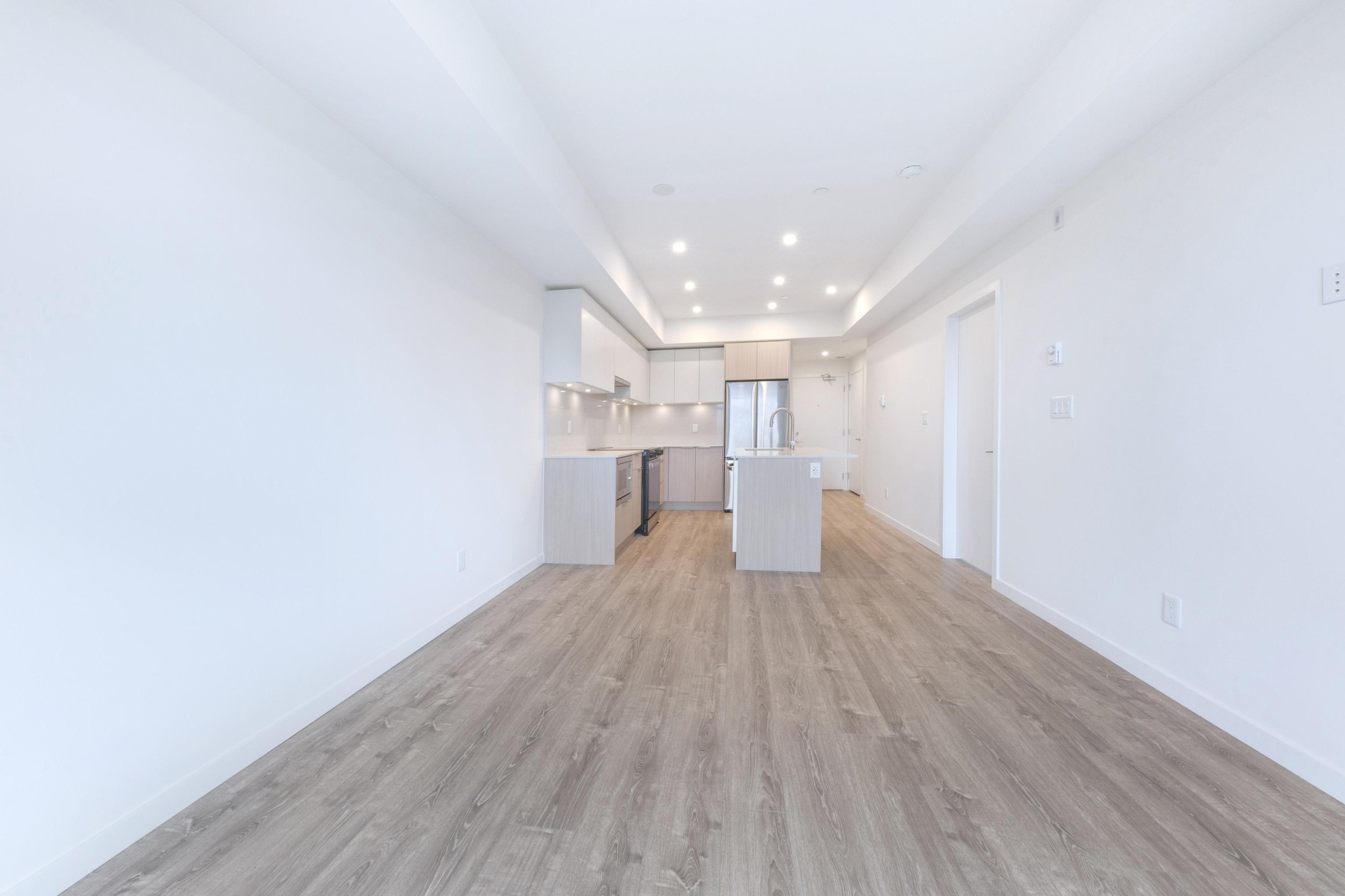 607-10828 139A Street, Surrey, BC