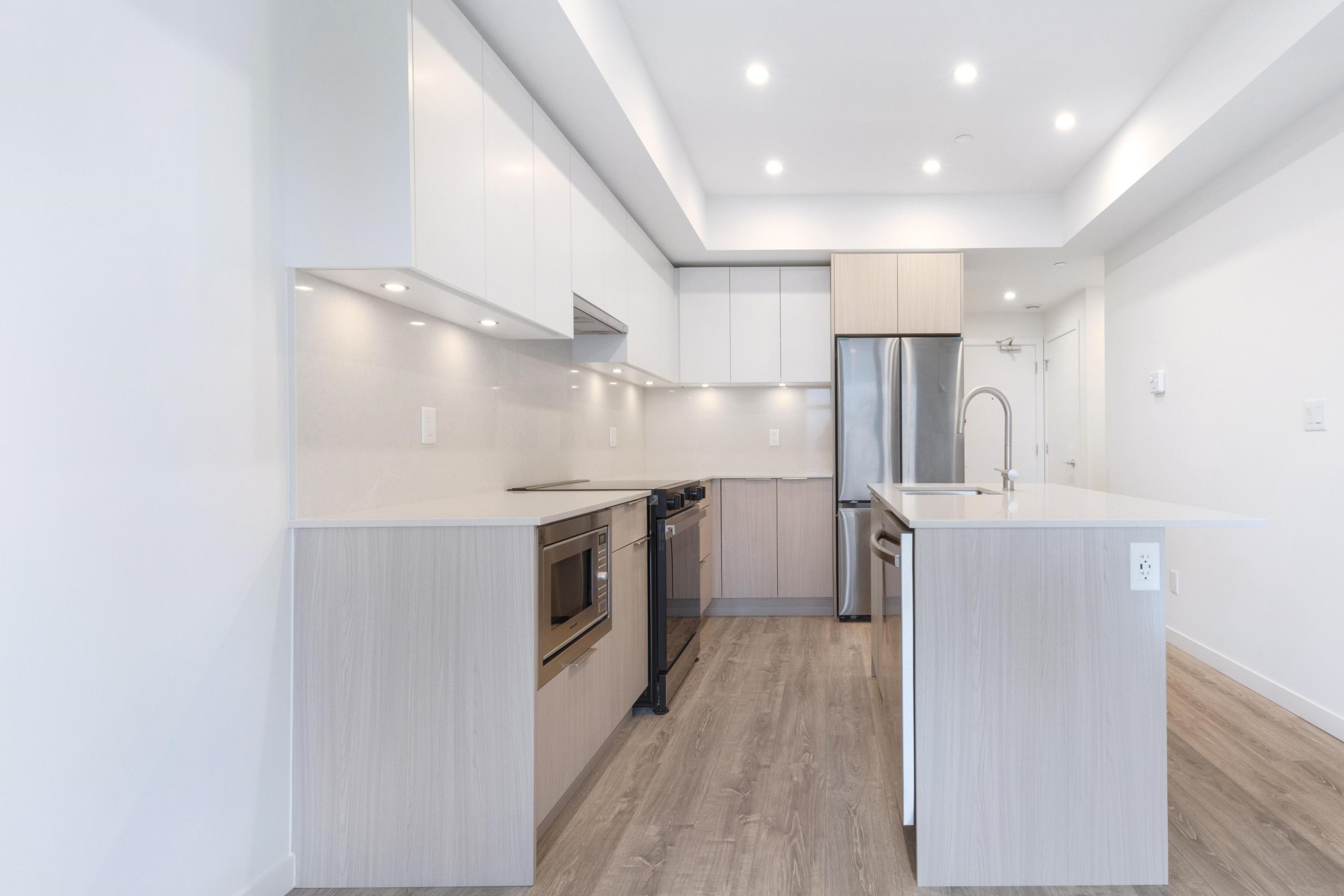 607-10828 139A Street, Surrey, BC