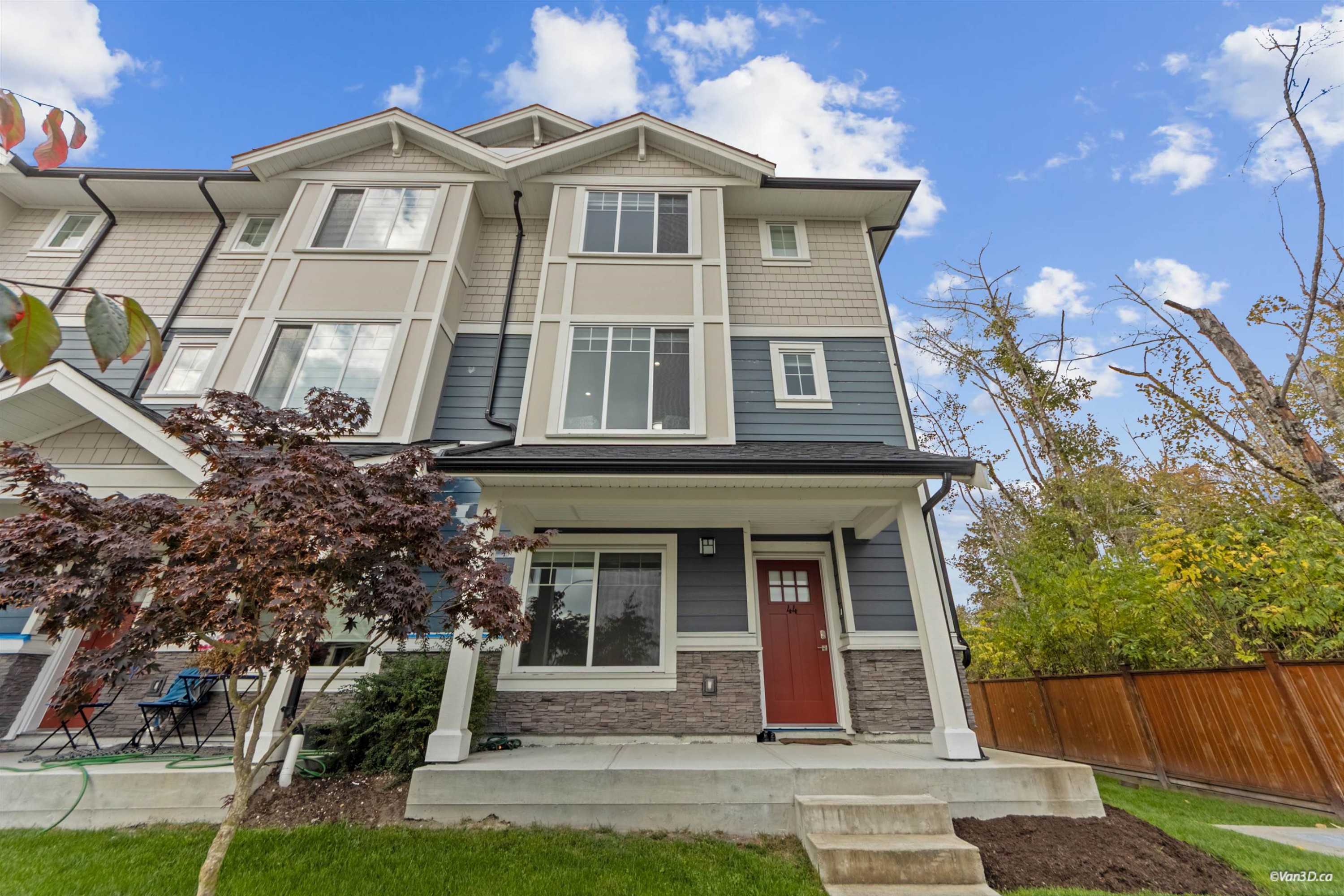 44-19501 74 Avenue, Surrey, BC