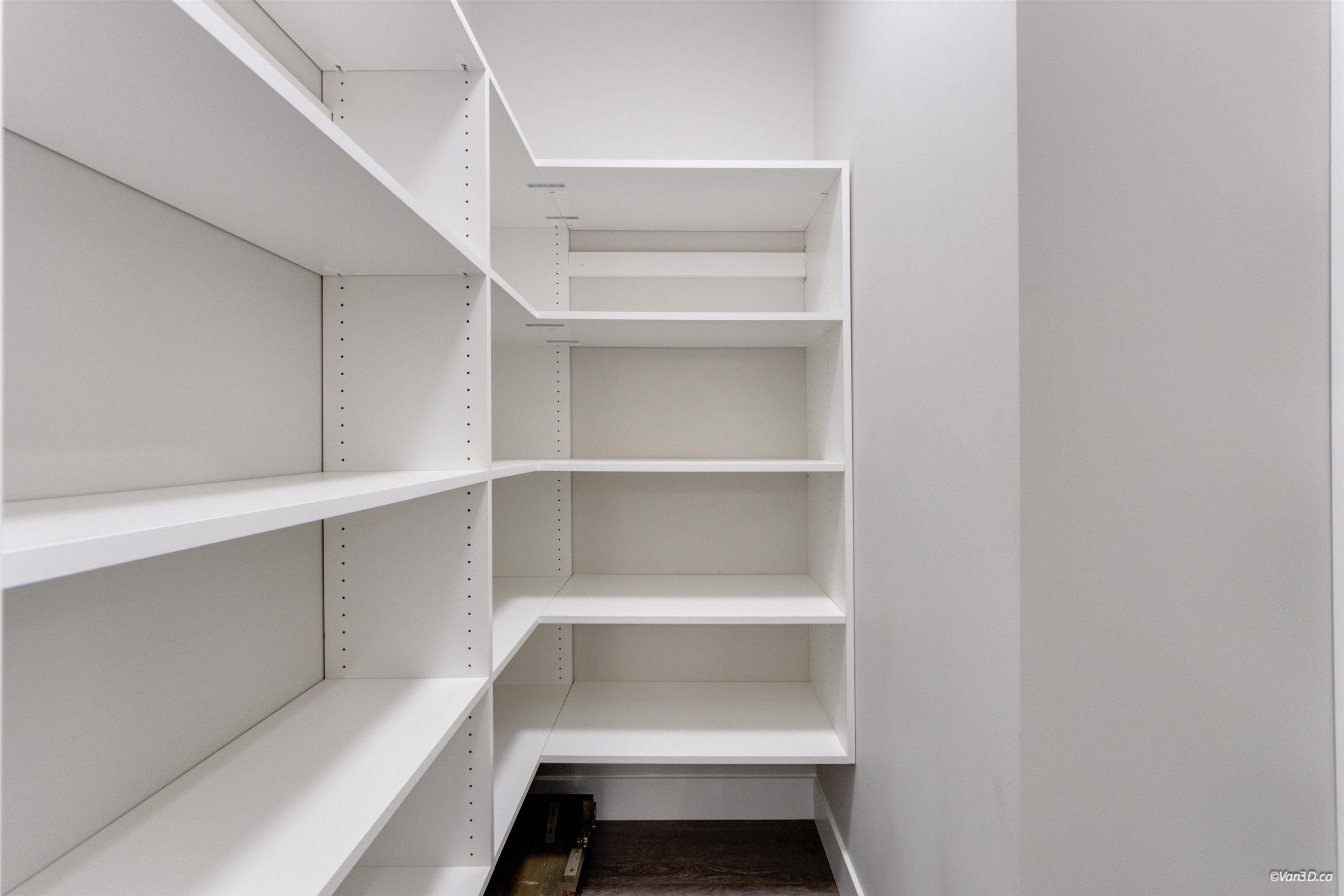 44-19501 74 Avenue, Surrey, BC