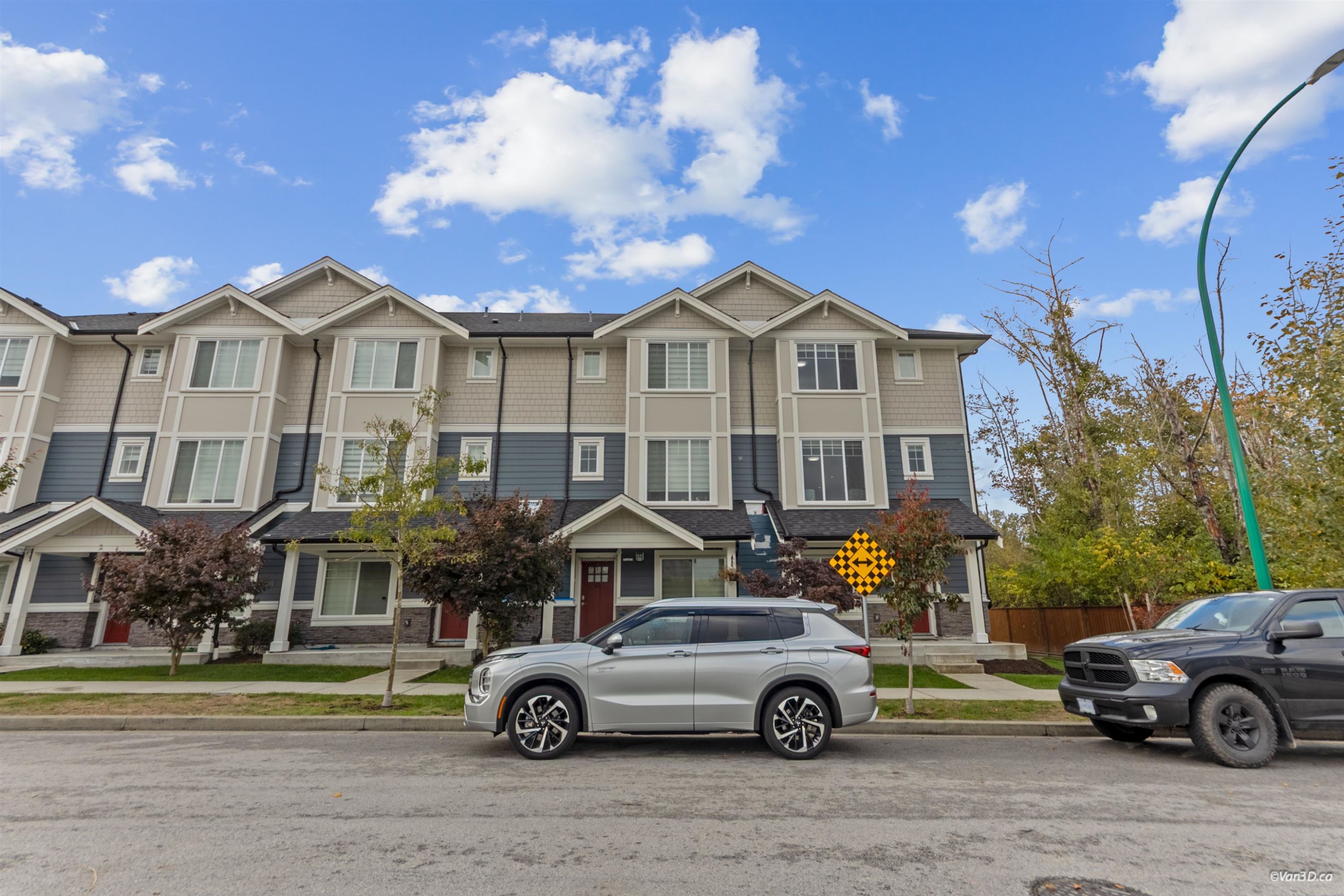 44-19501 74 Avenue, Surrey, BC