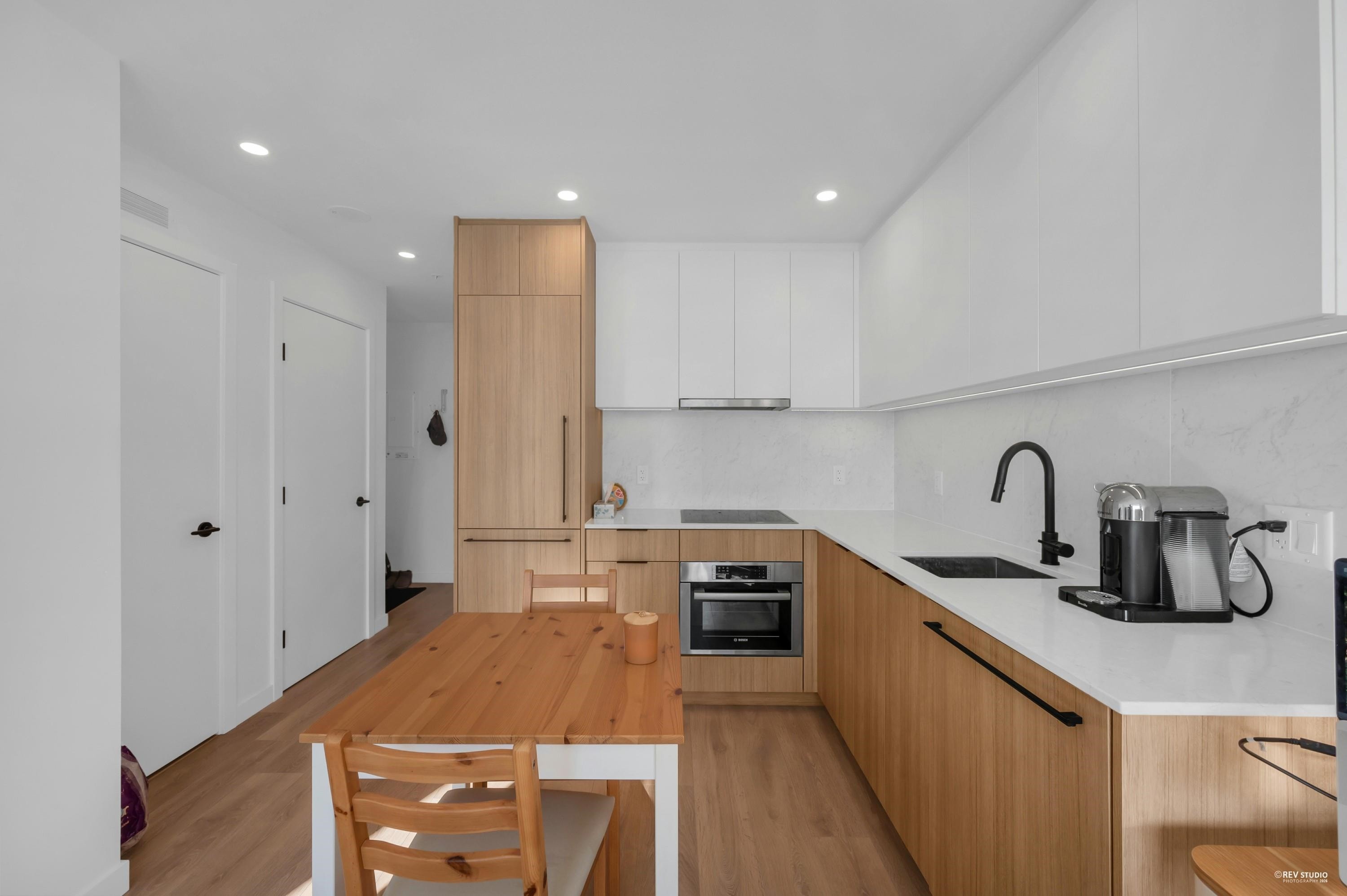 2107-13685 102 Avenue, Surrey, BC