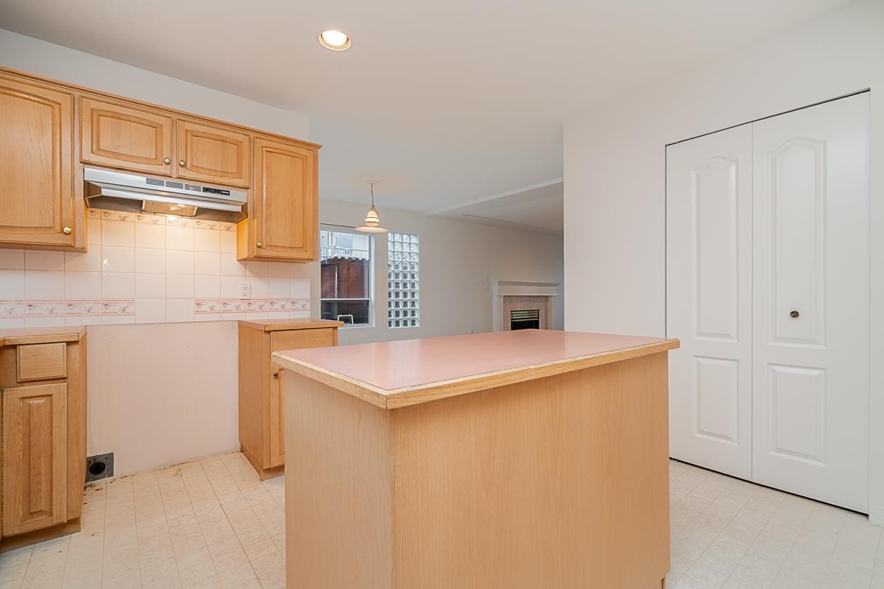 17072 103 Avenue, Surrey, BC