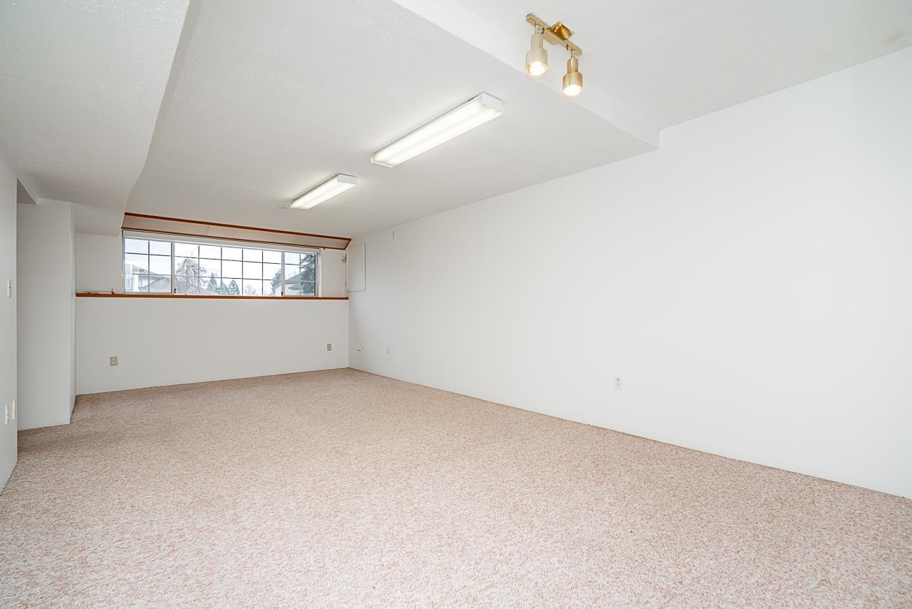 17072 103 Avenue, Surrey, BC