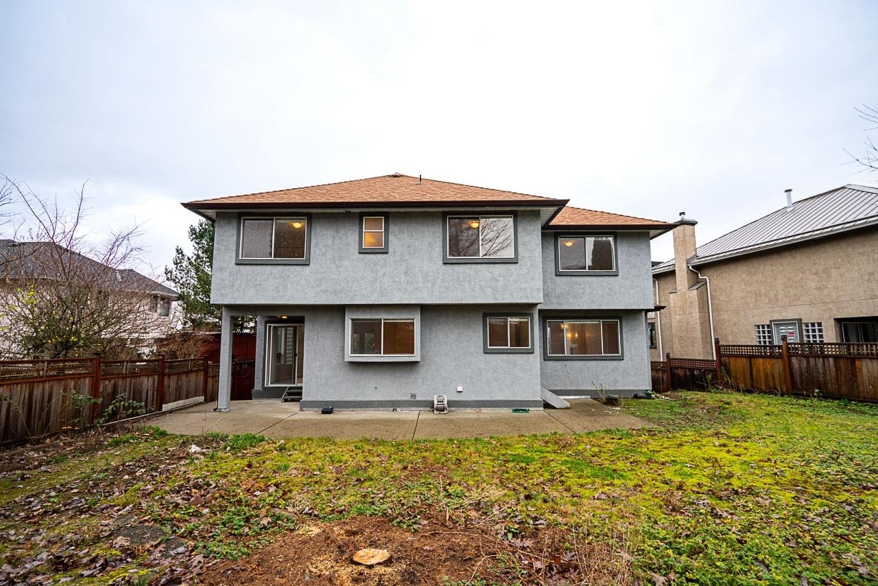 17072 103 Avenue, Surrey, BC