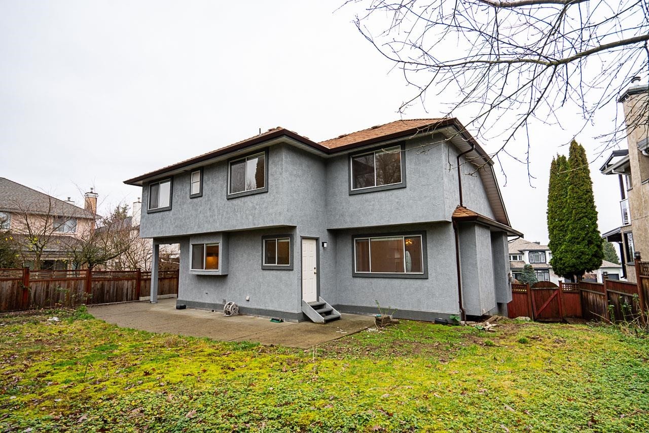 17072 103 Avenue, Surrey, BC