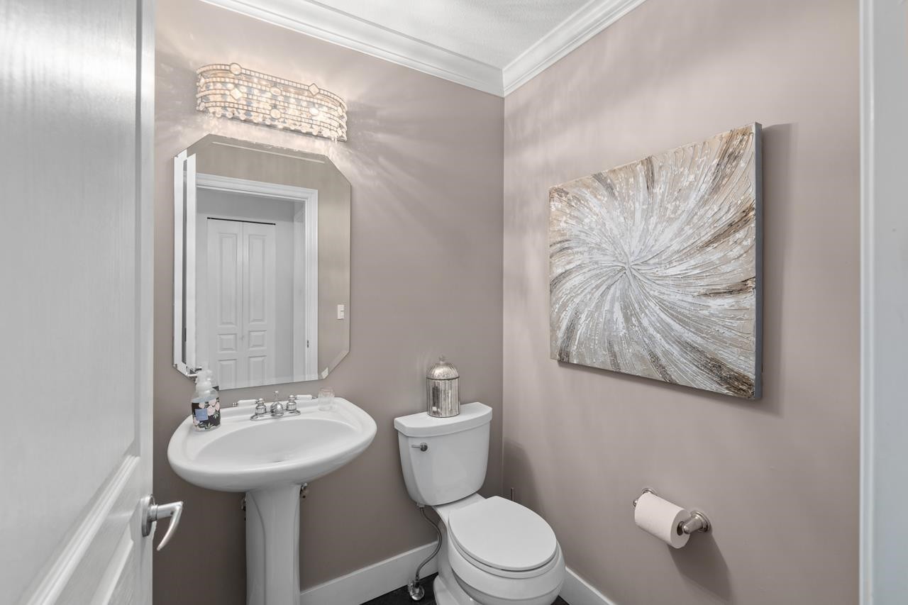 101-3500 144 Street, Surrey, BC