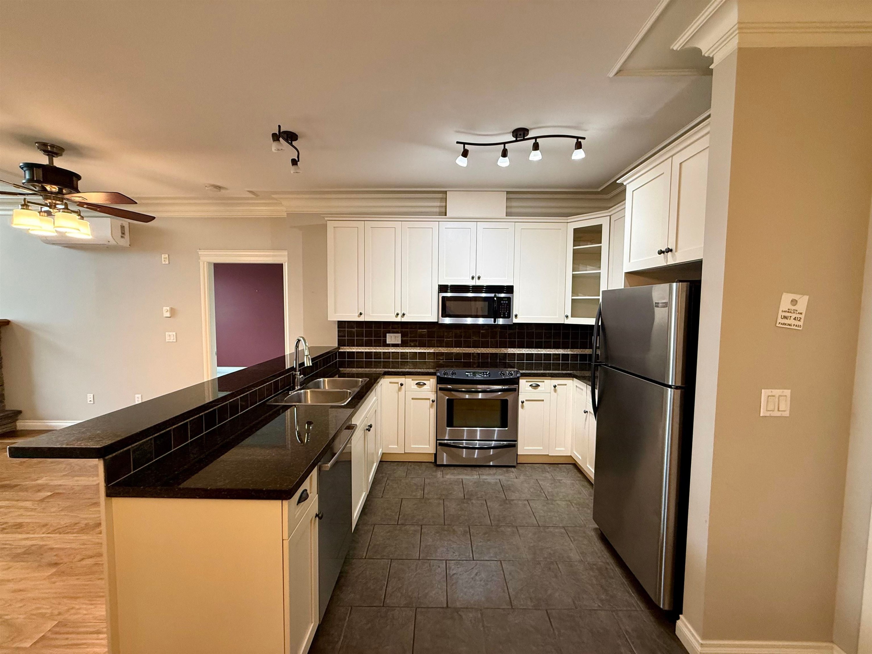 412-32729 Garibaldi Drive, Abbotsford, BC