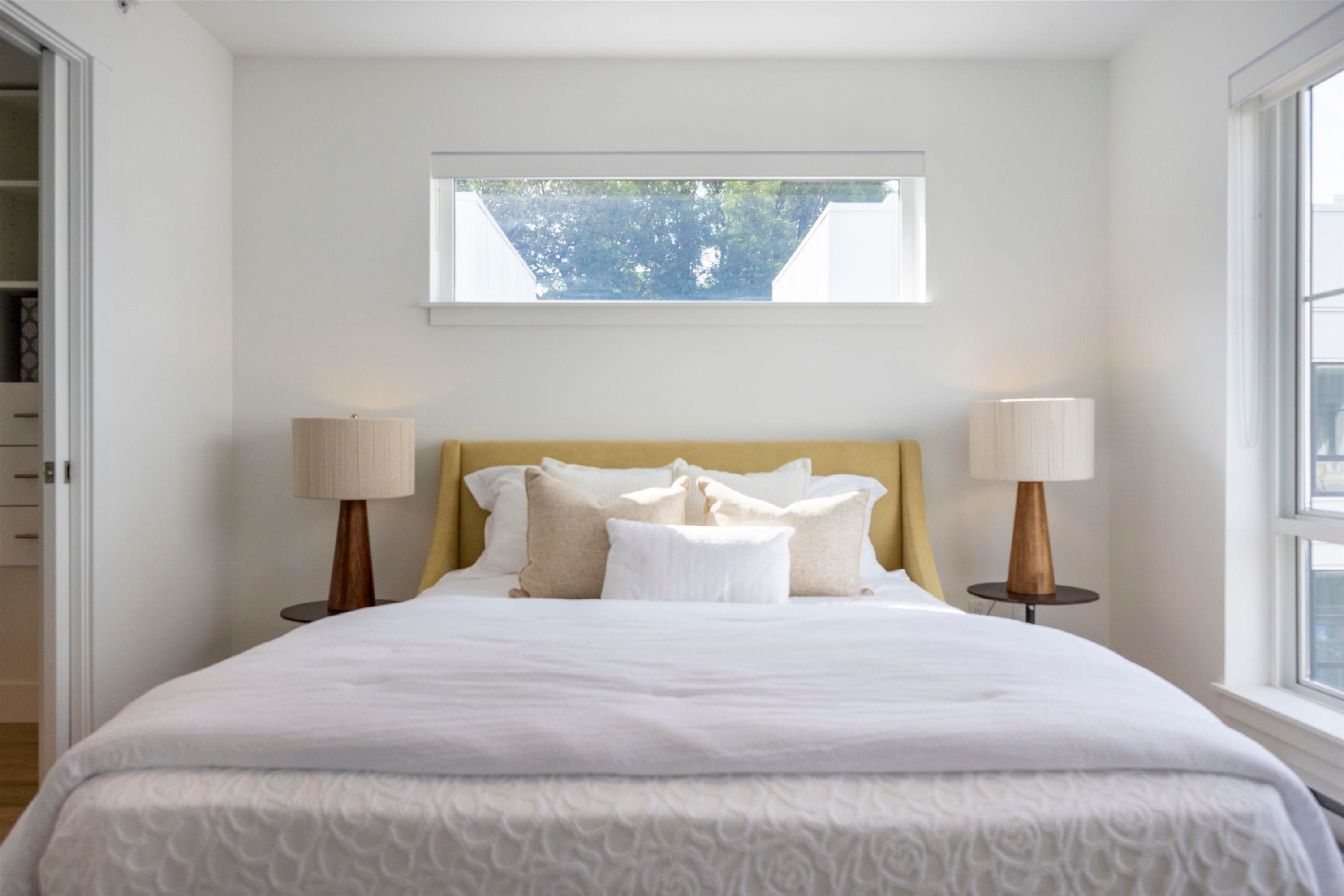 21-6328 King George Boulevard, Surrey, BC