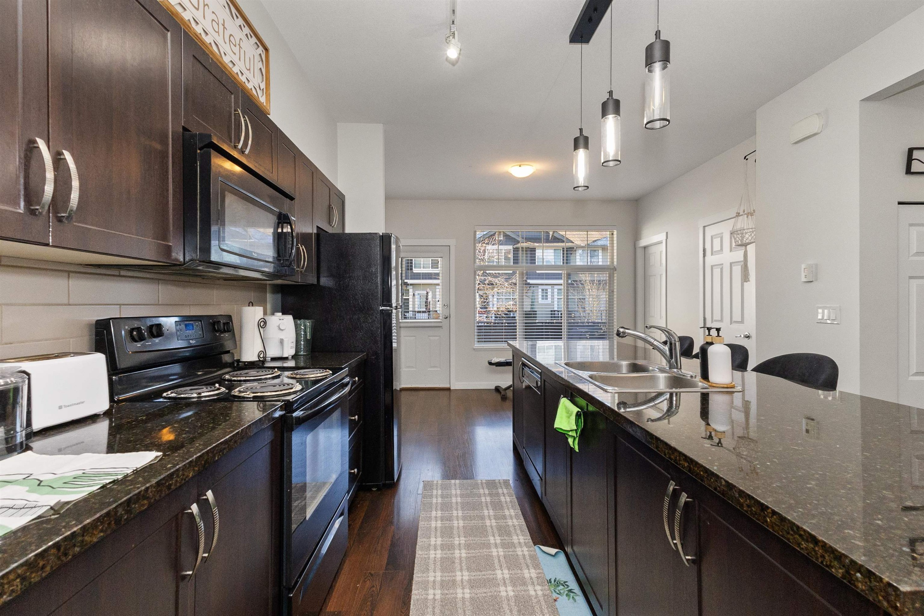 11-6956 193 Street, Surrey, BC