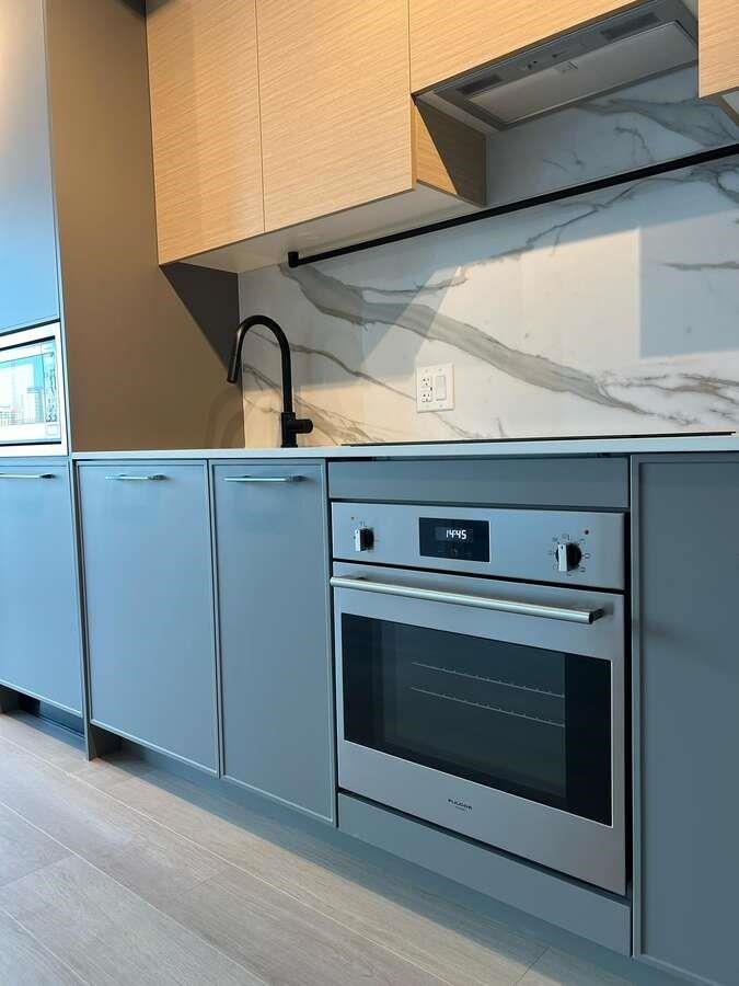 507-13725 George Junction, Surrey, BC