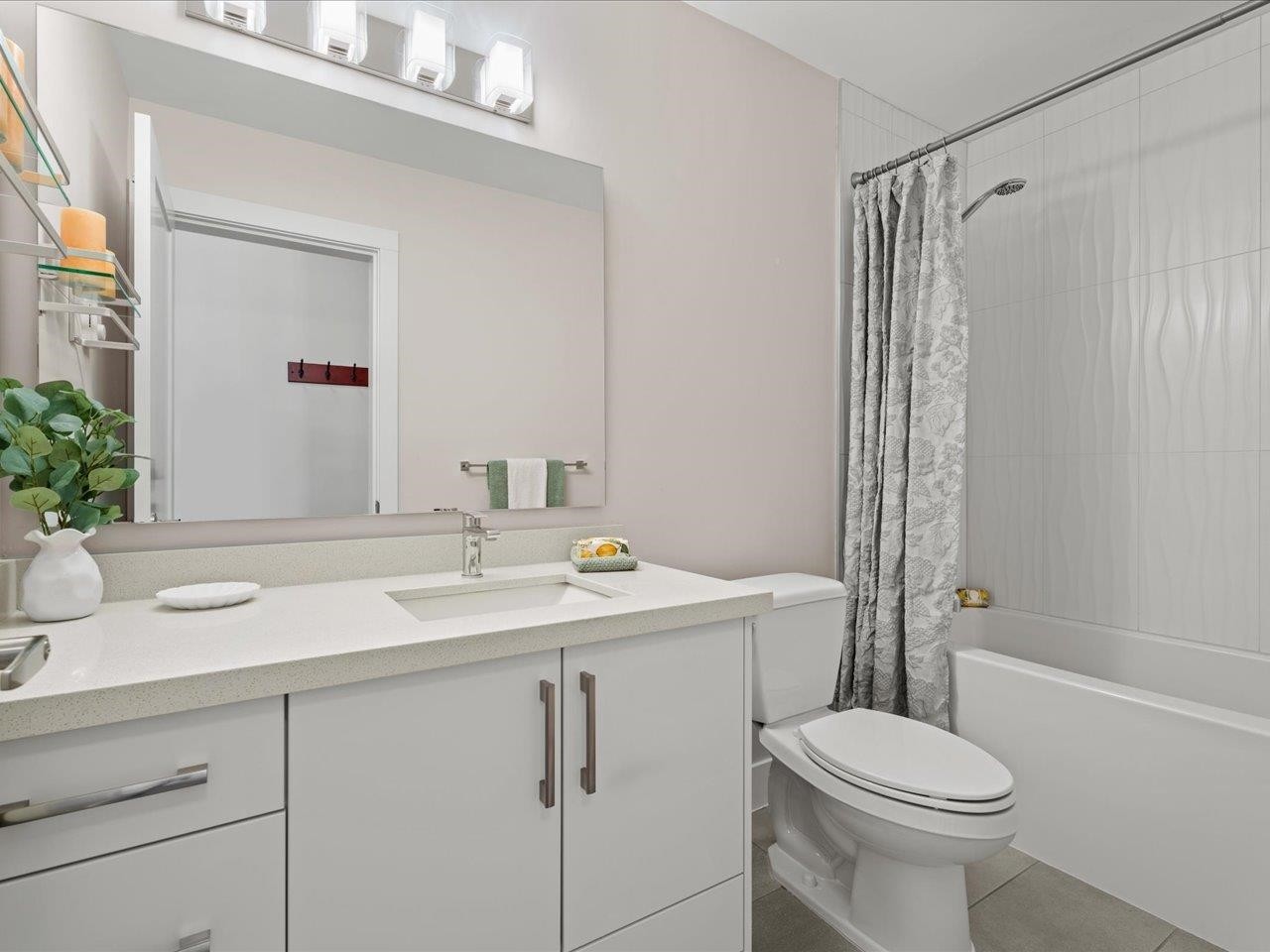 101-14605 Mcdougall Drive, Surrey, BC