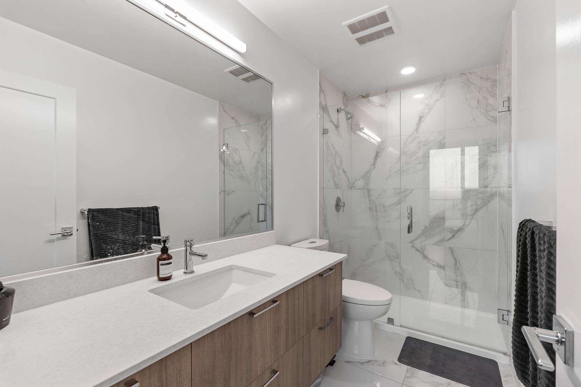 2701-8551 201 Street, Langley, BC