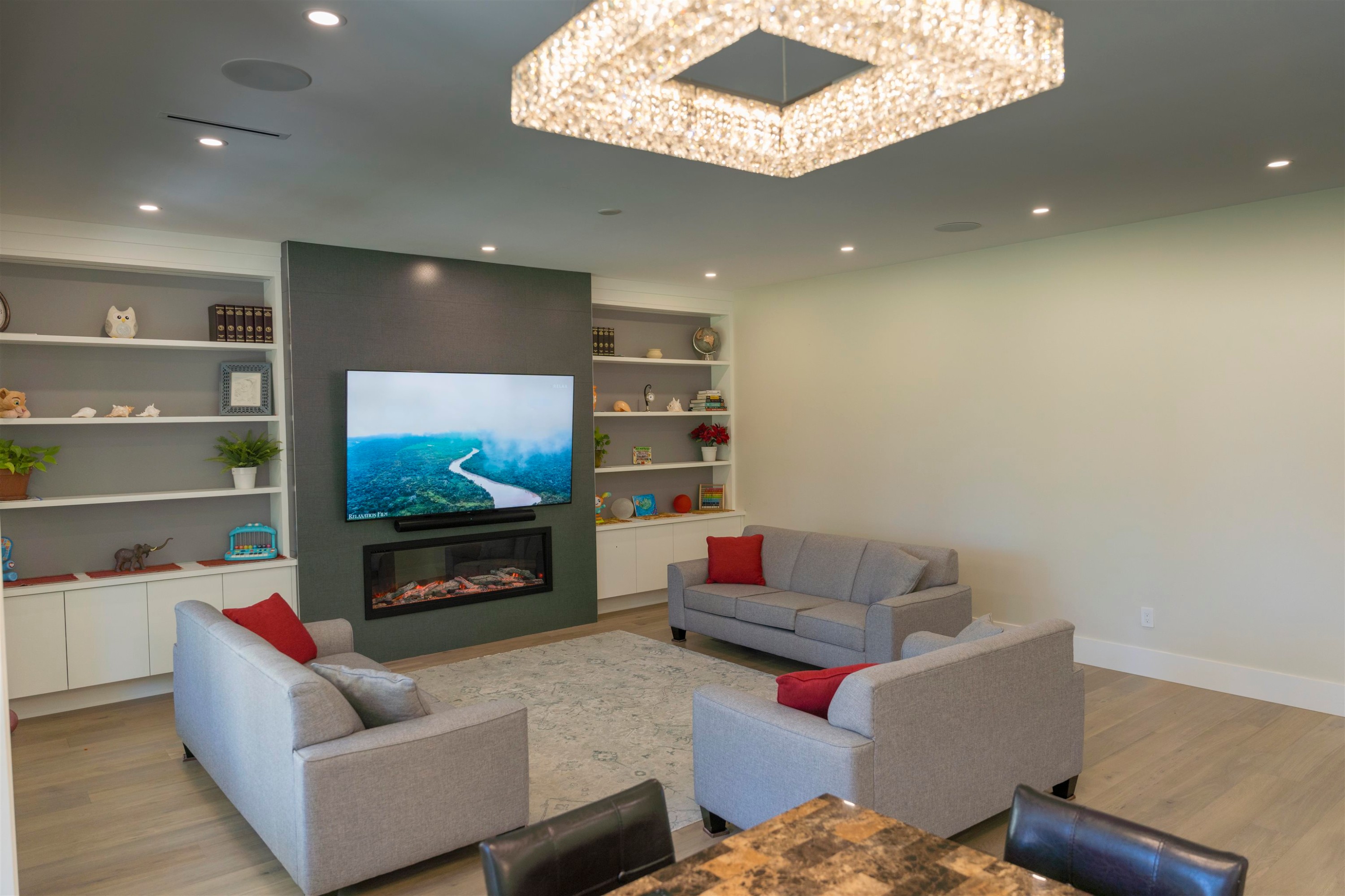 937 160B Street, Surrey, BC