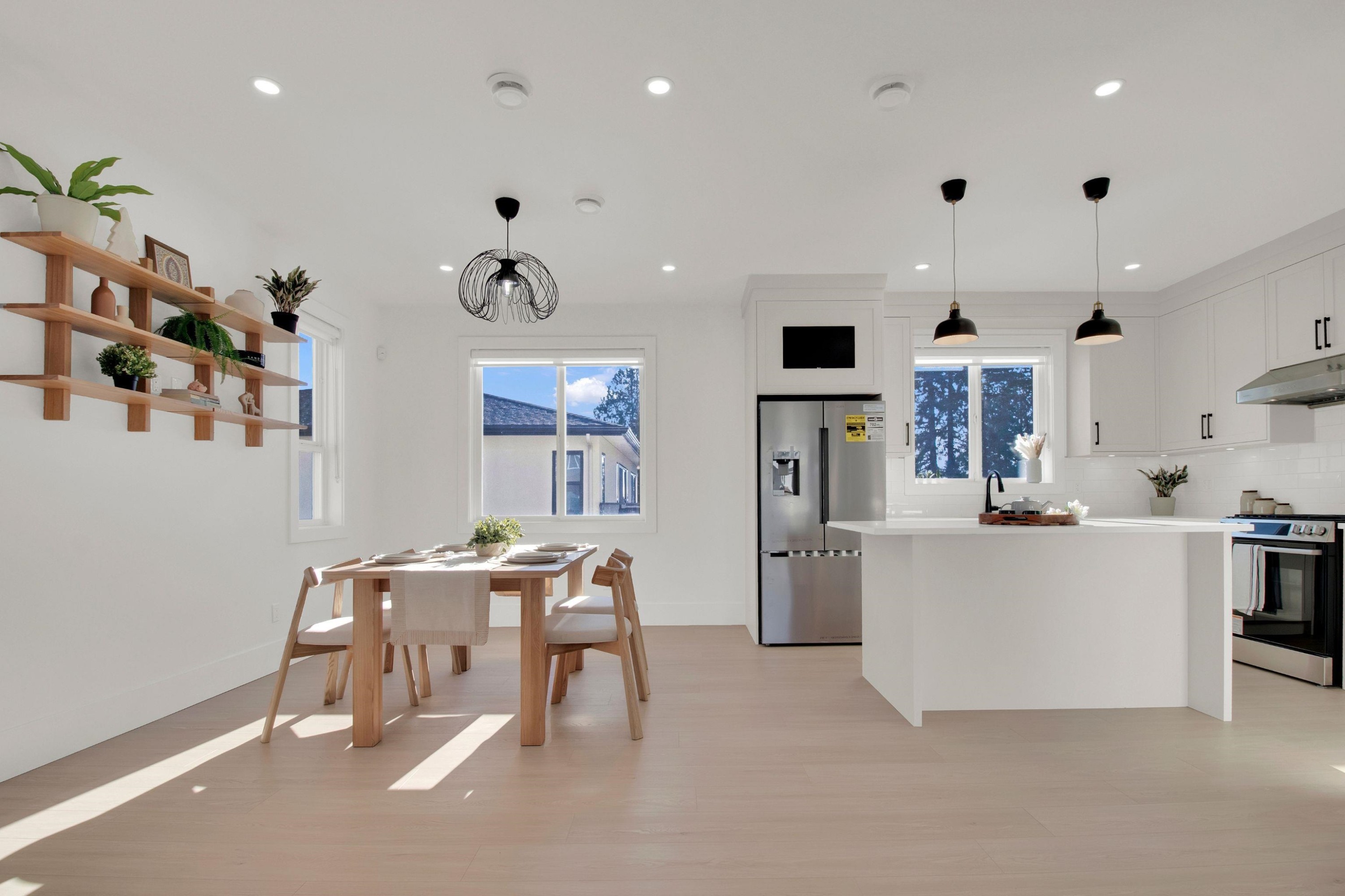 102-16058 9A Avenue, Surrey, BC