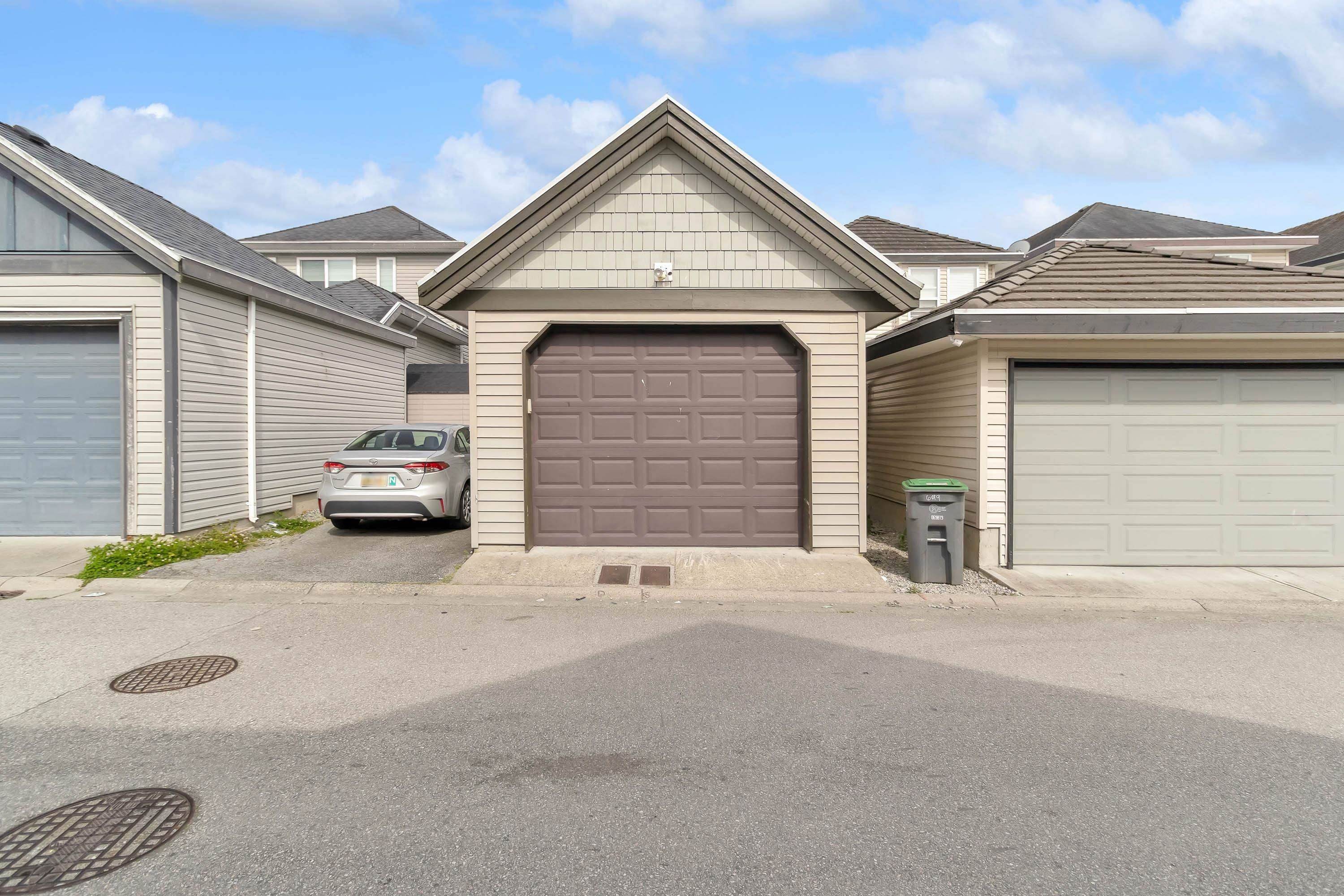 6999 144A Street, Surrey, BC