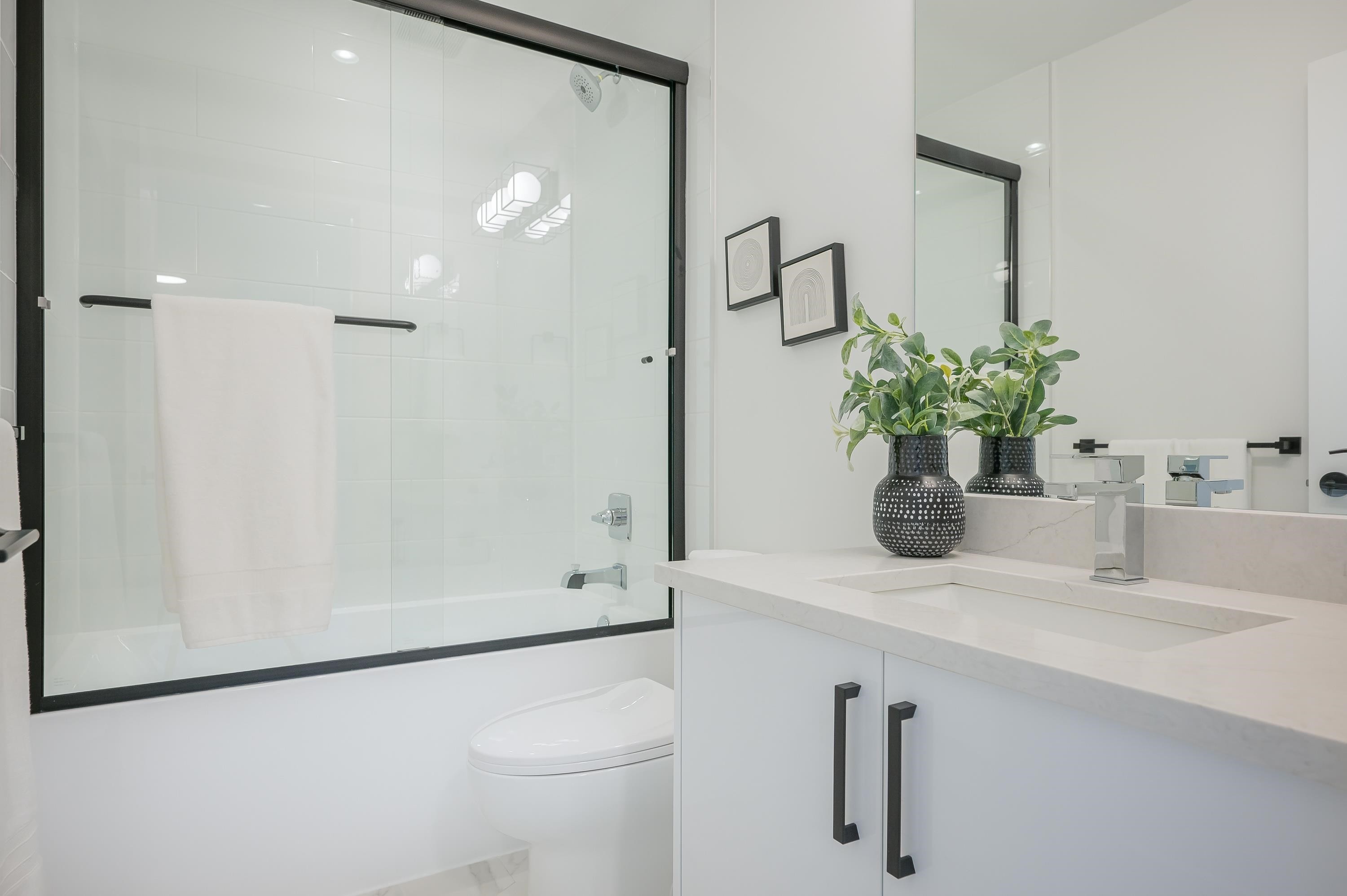 33-6162 138 Street, Surrey, BC