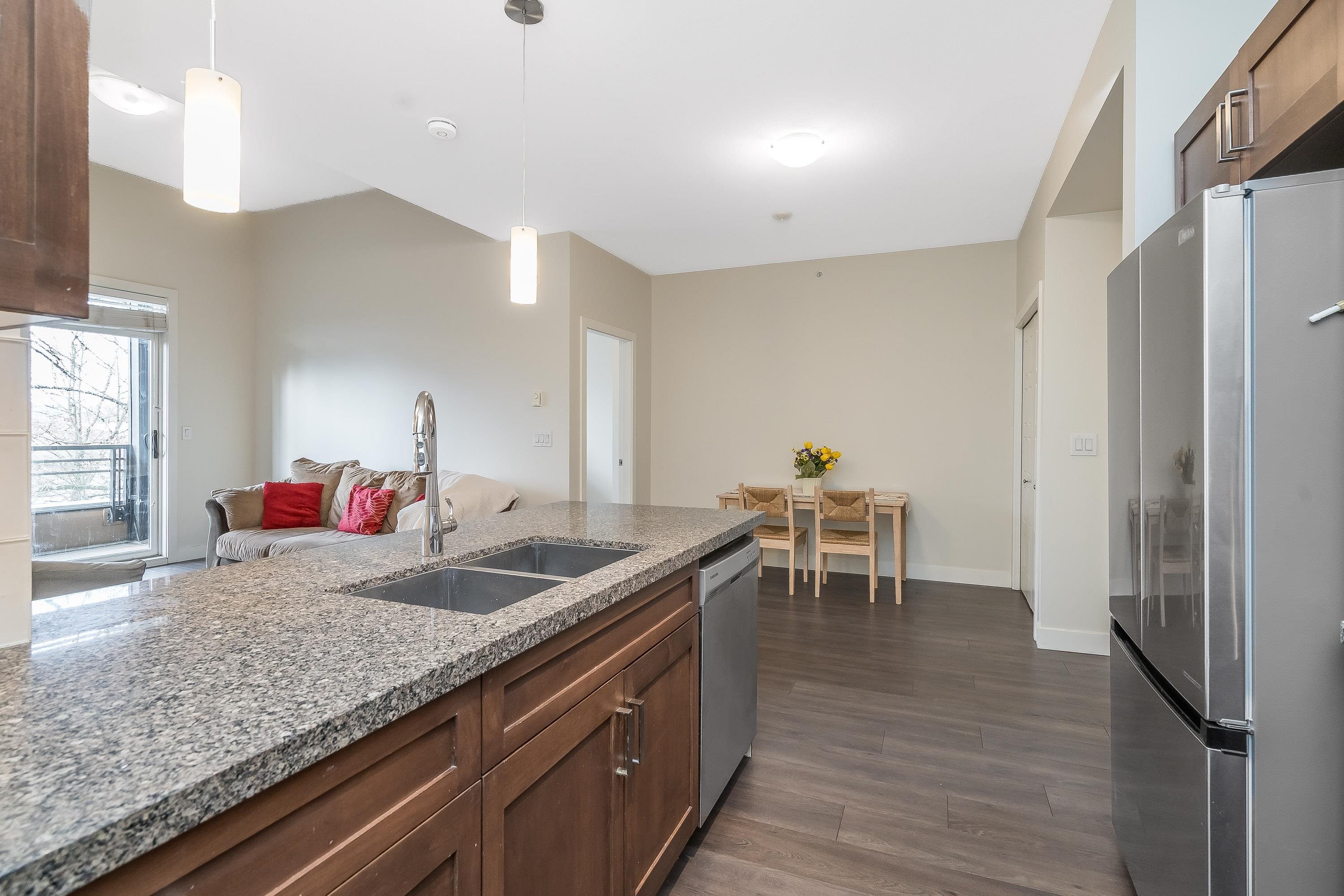 405-20058 Fraser Highway, Langley, BC