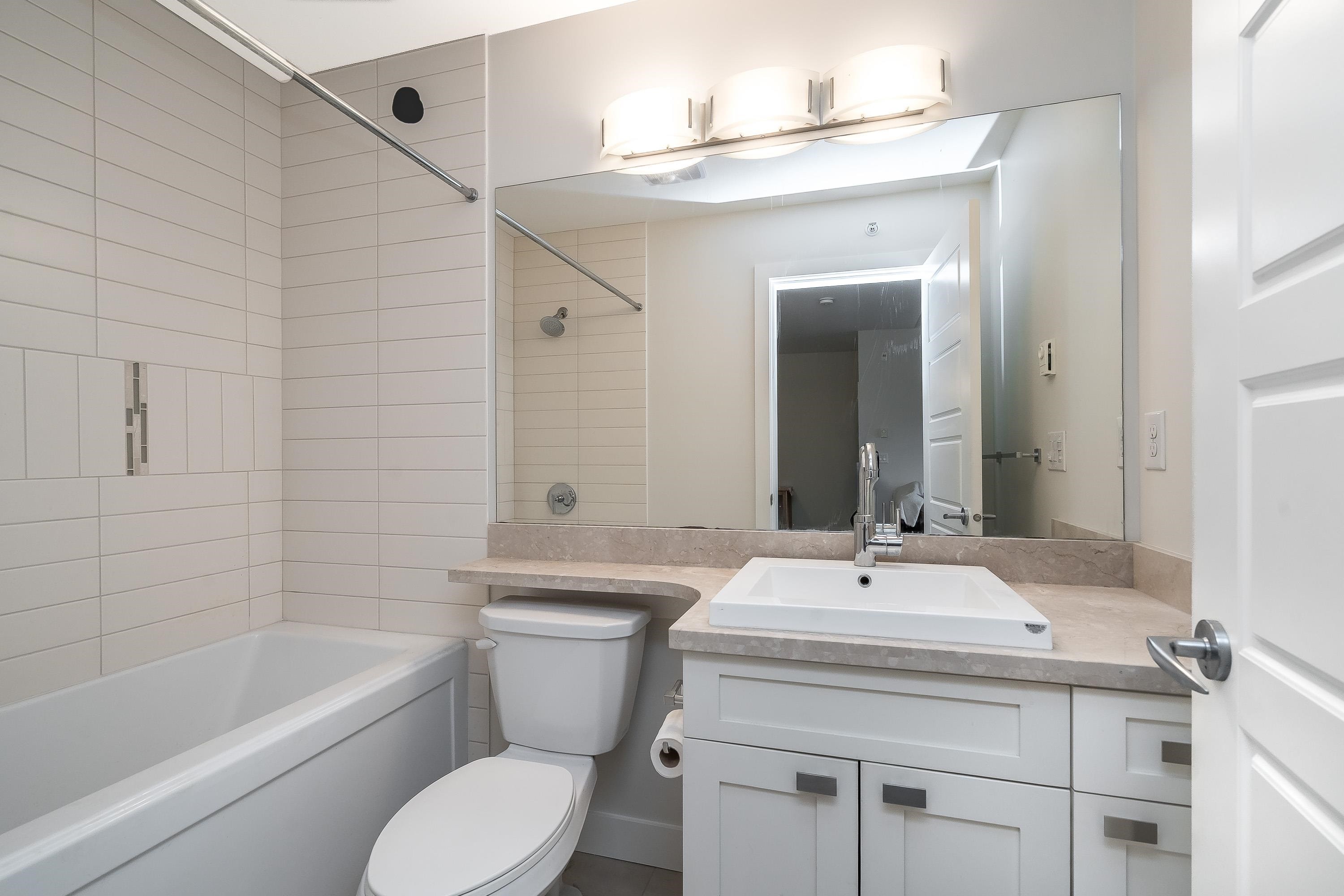 405-20058 Fraser Highway, Langley, BC