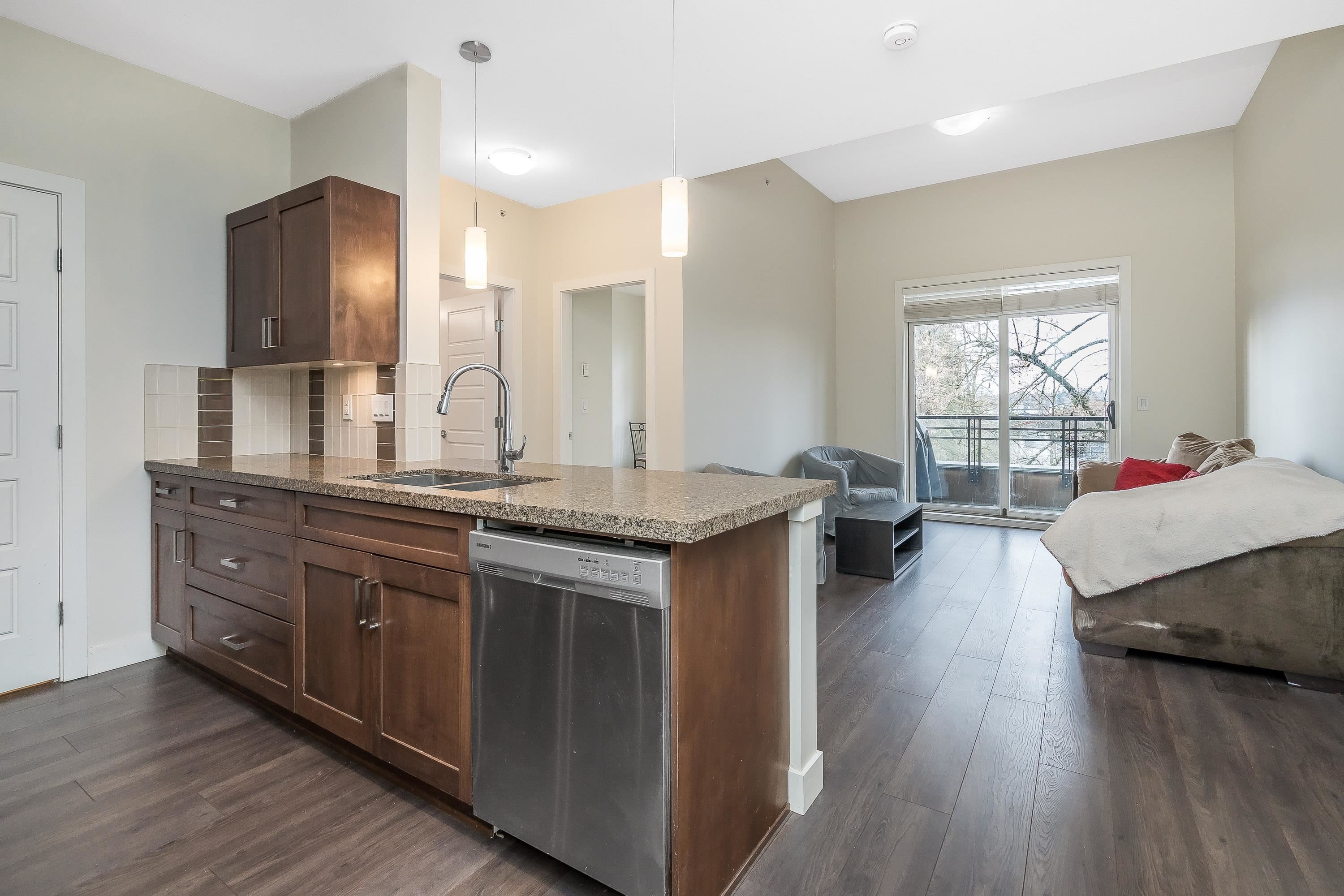 405-20058 Fraser Highway, Langley, BC