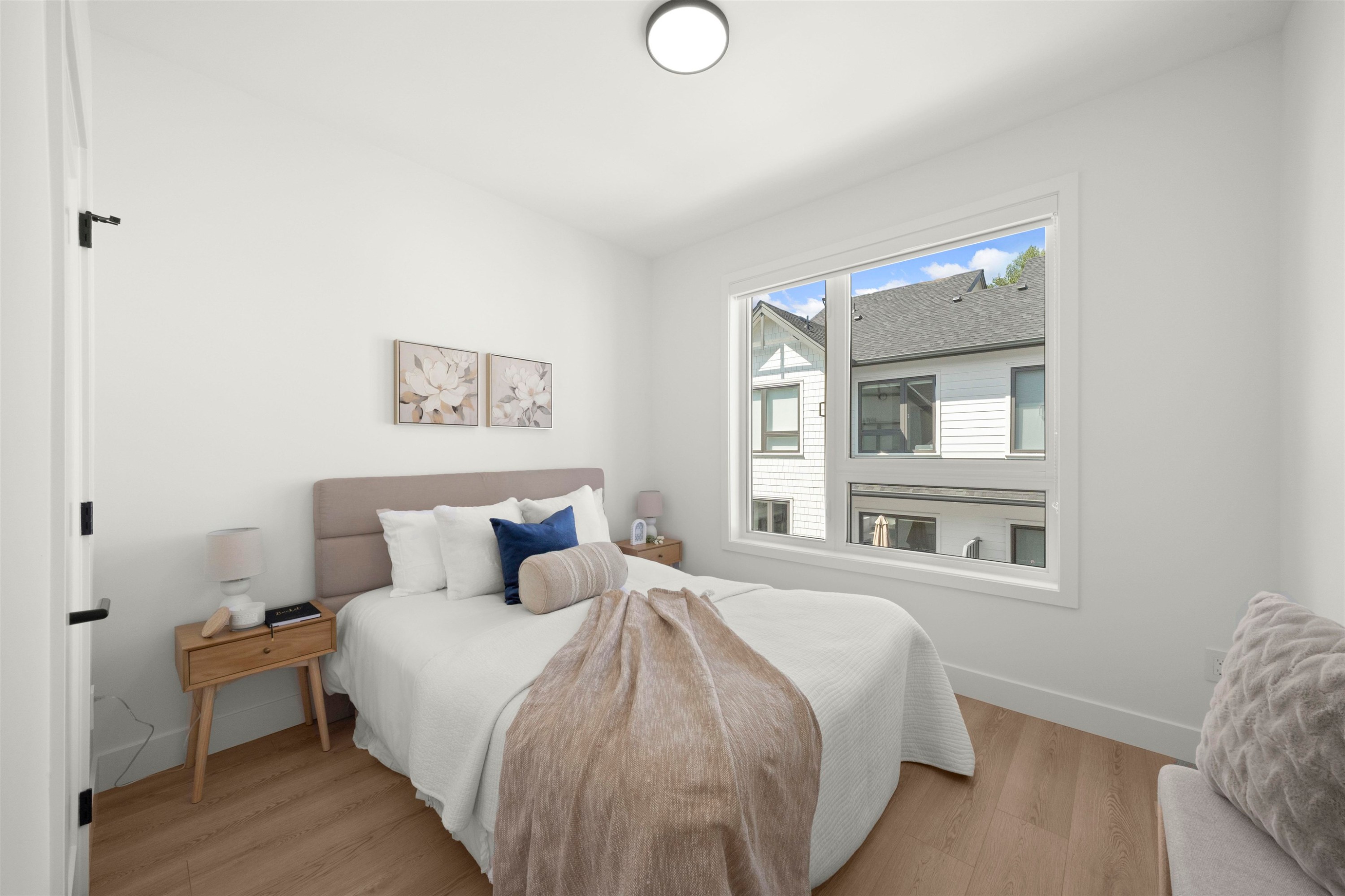 60-16358 90 Avenue, Surrey, BC