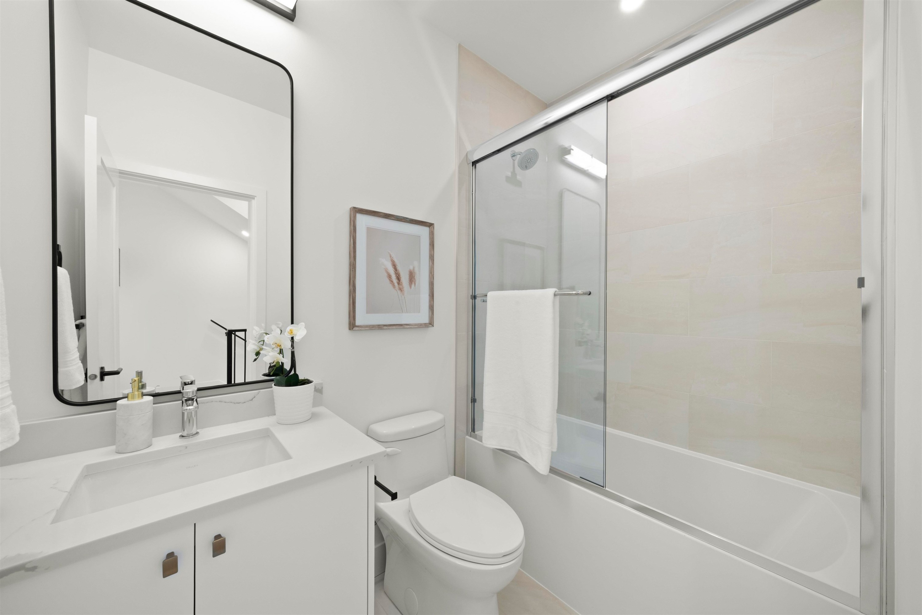 60-16358 90 Avenue, Surrey, BC