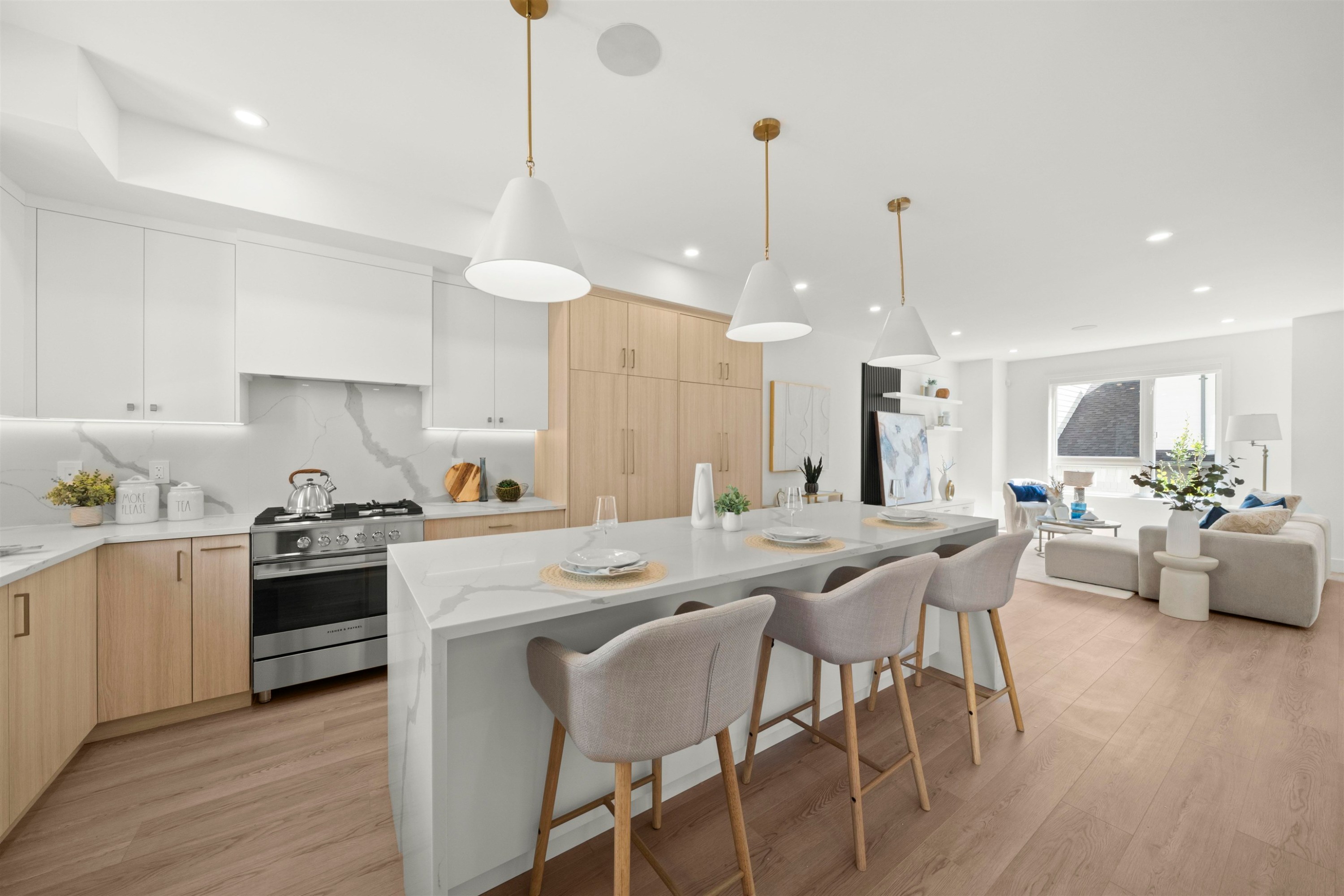 60-16358 90 Avenue, Surrey, BC