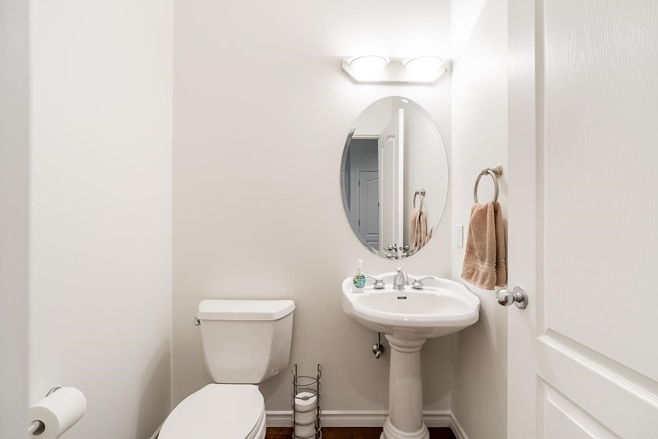 6119 166A Street, Surrey, BC