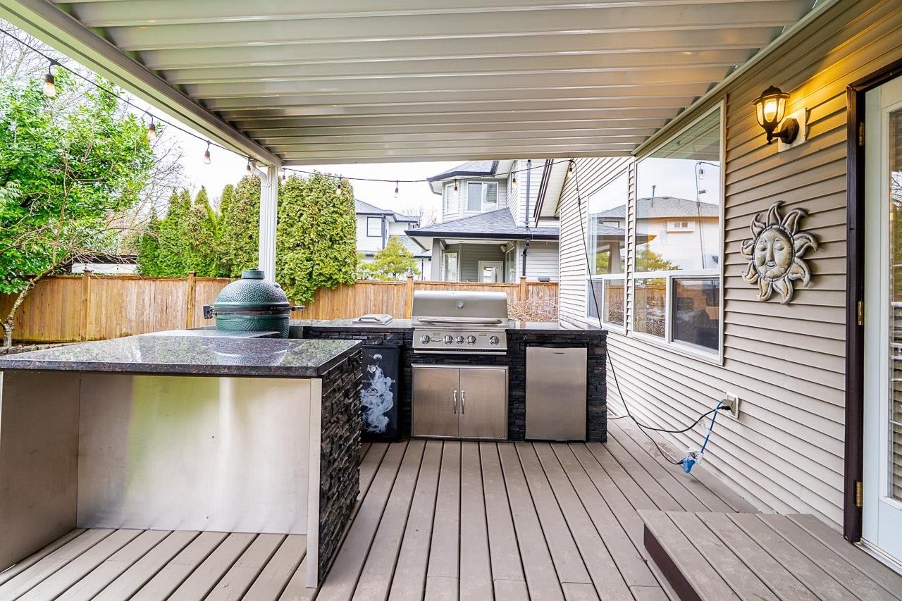 6119 166A Street, Surrey, BC