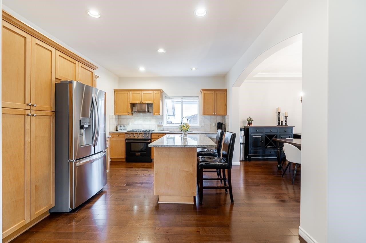 6119 166A Street, Surrey, BC