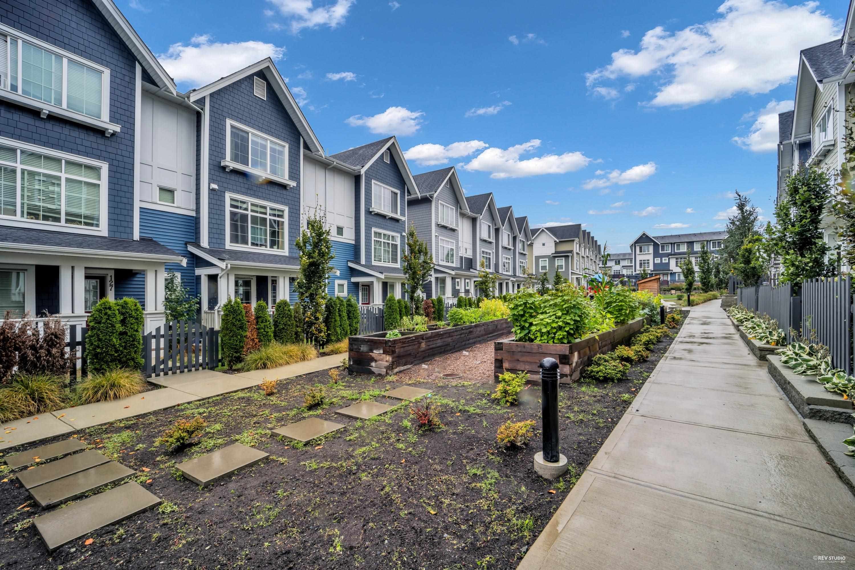 122-20180 84 Avenue, Langley, BC