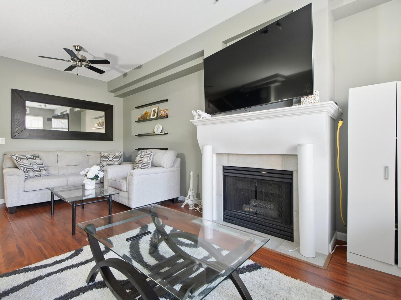 3-2678 King George Boulevard, Surrey, BC