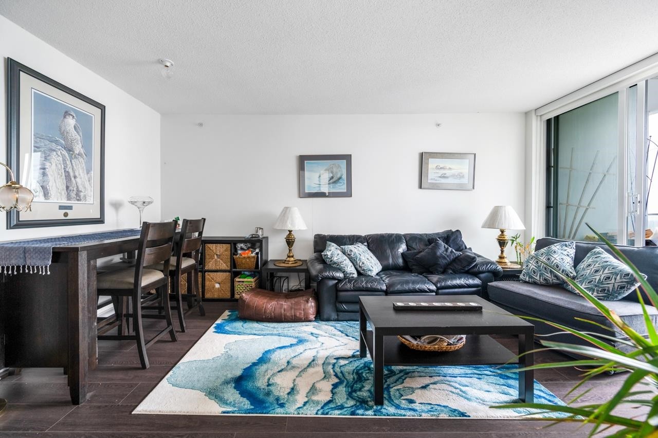 3805-13696 100 Avenue, Surrey, BC