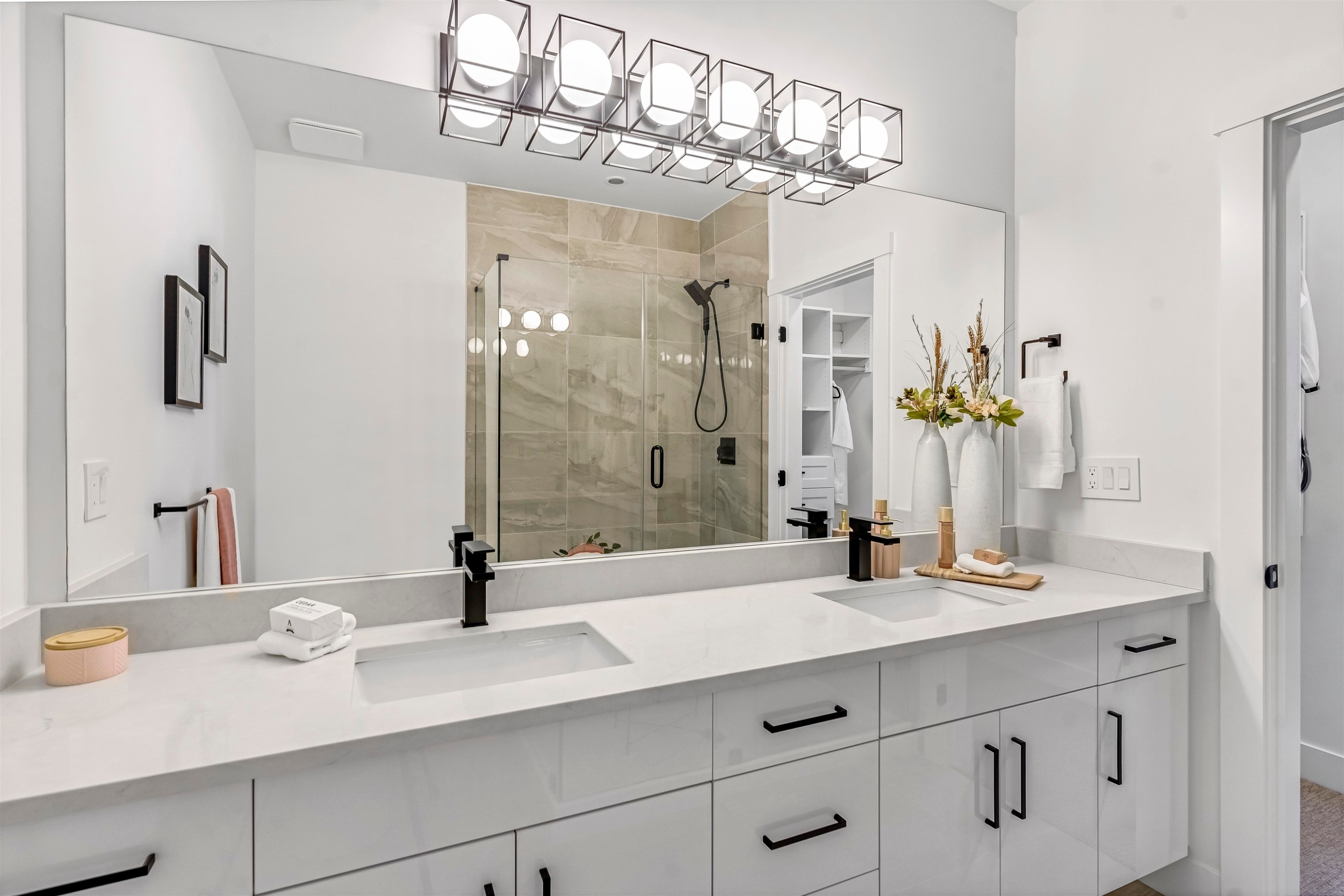 23-6035 141 Street, Surrey, BC