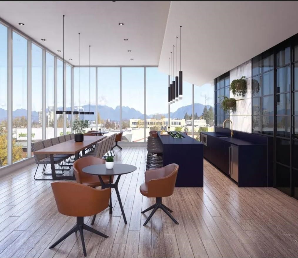 2212-13685 102 Avenue, Surrey, BC