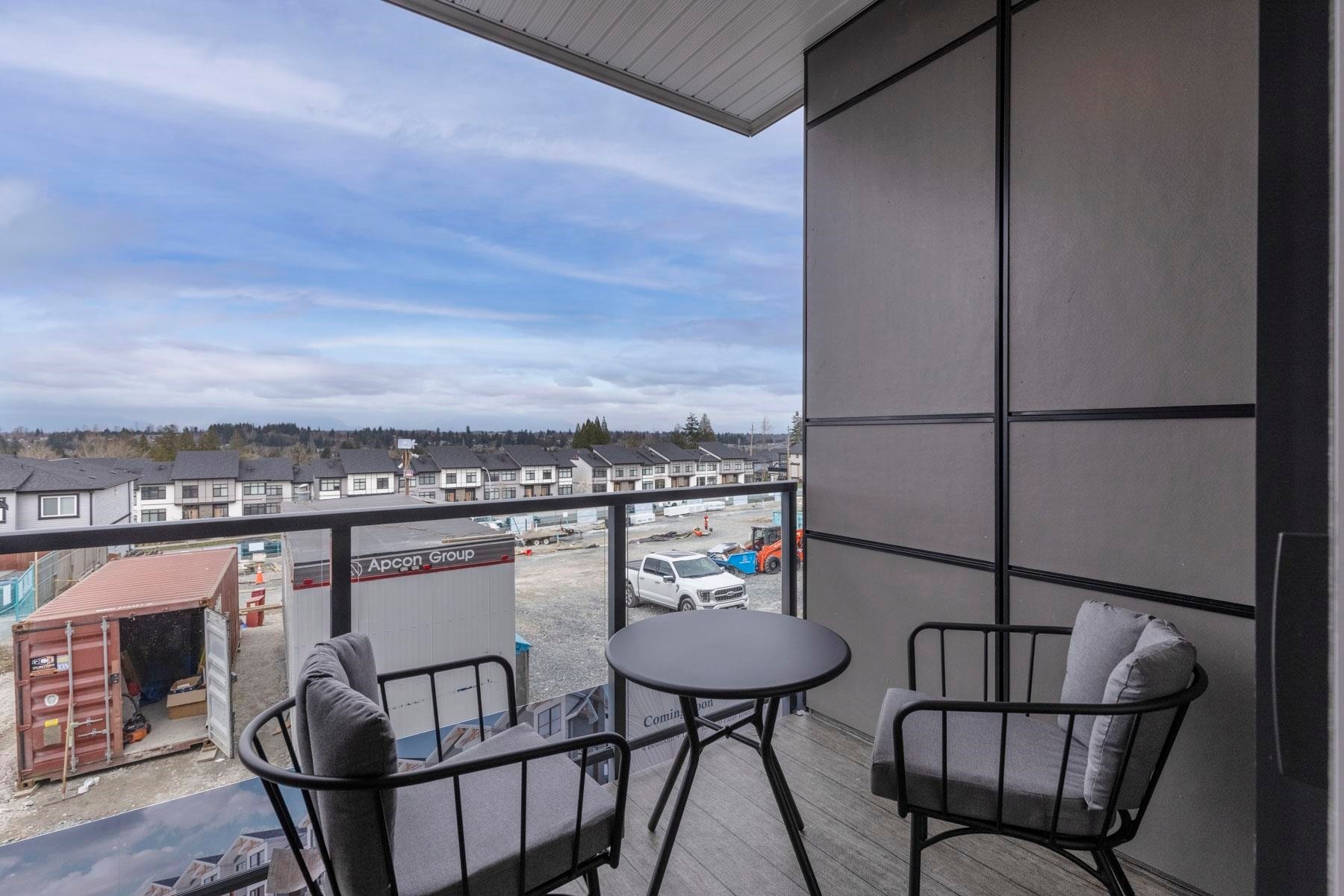 16-6035 141 Street, Surrey, BC