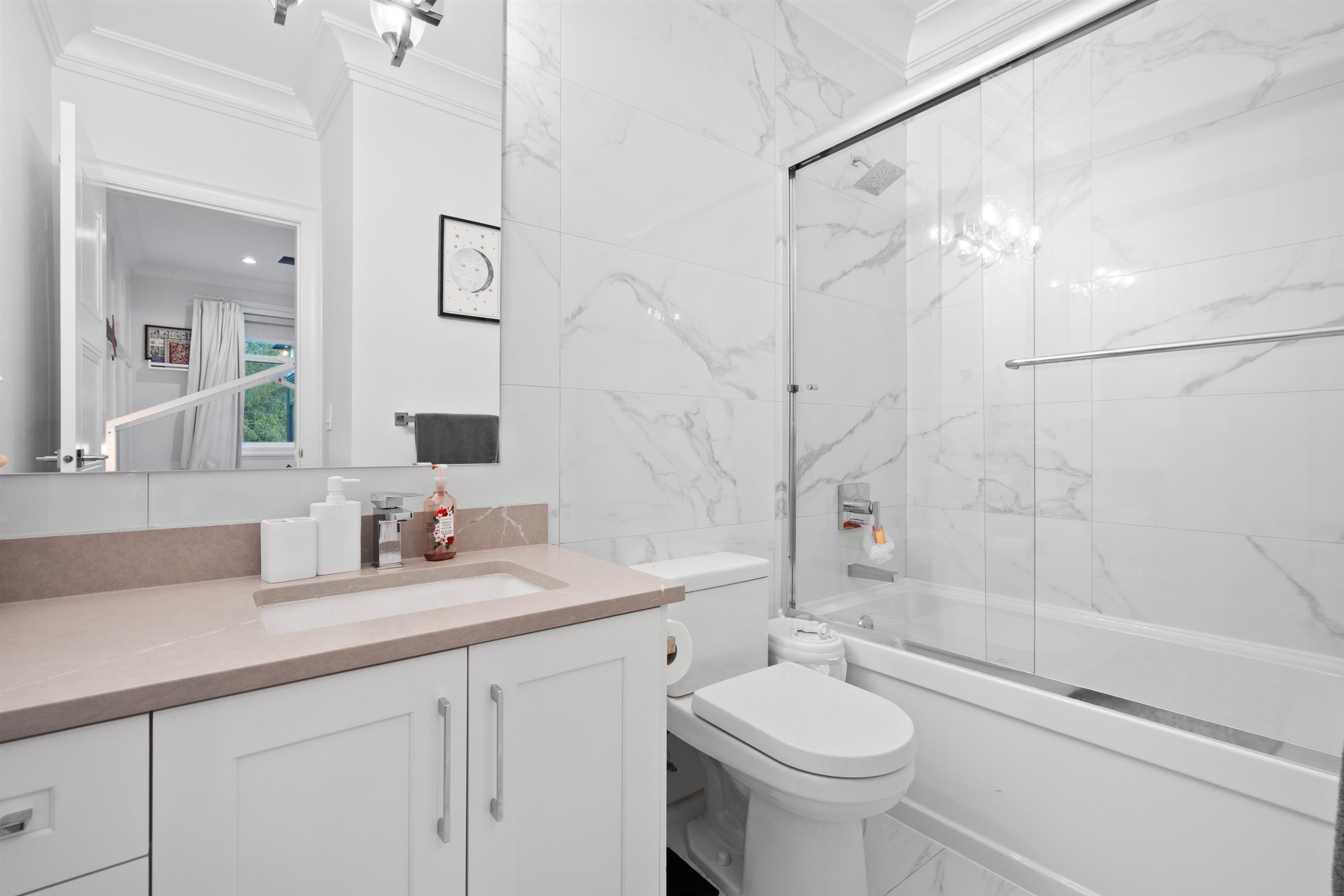 9075 164 Street, Surrey, BC