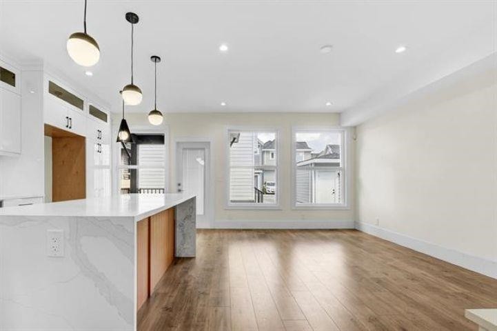 19109 67 Avenue, Surrey, BC