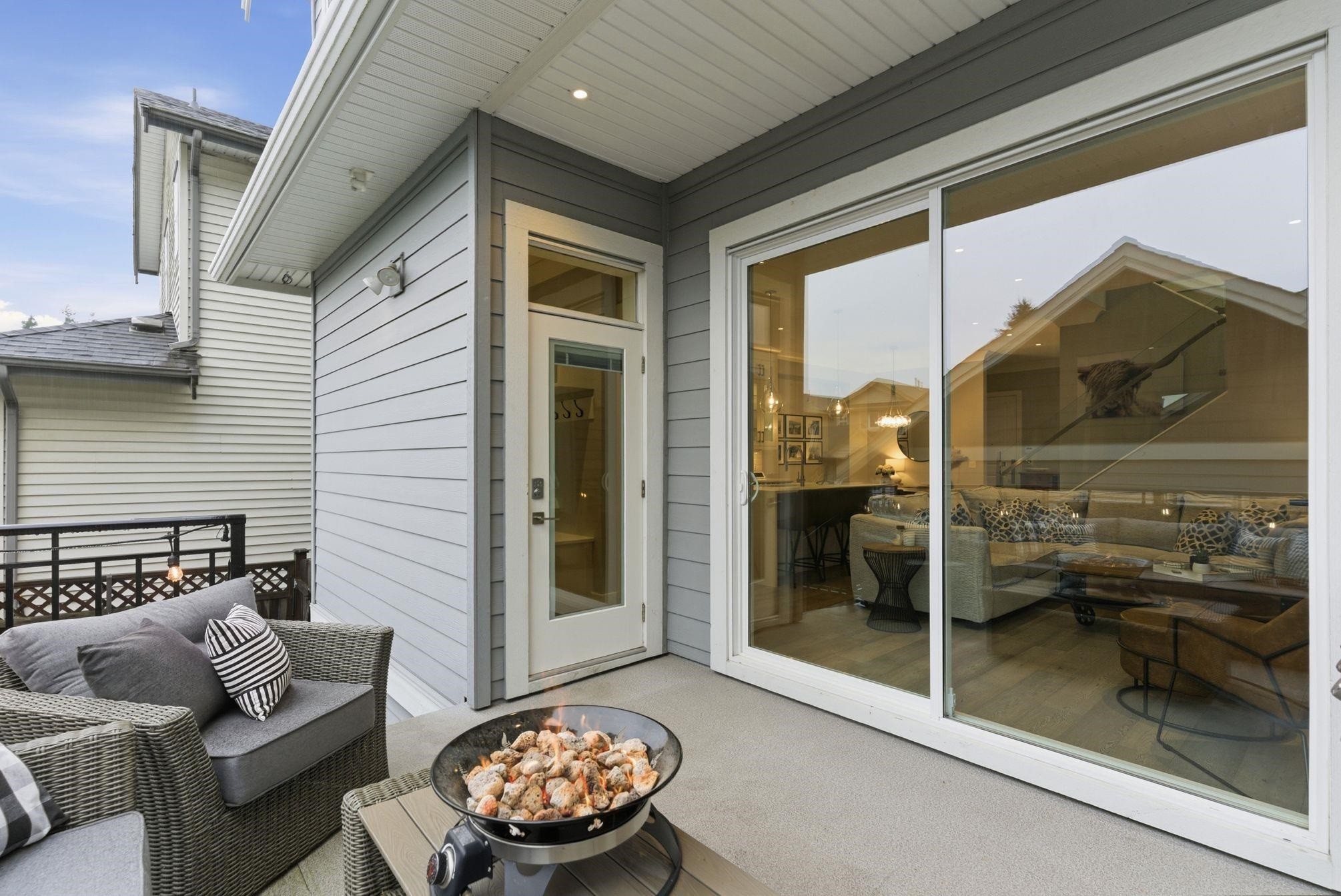 15786 23B Avenue, Surrey, BC