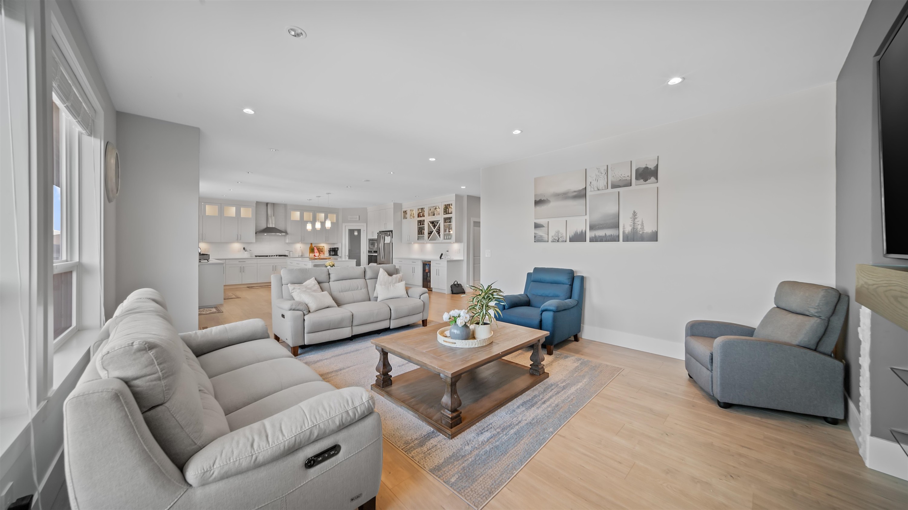 14551 61 Avenue, Surrey, BC